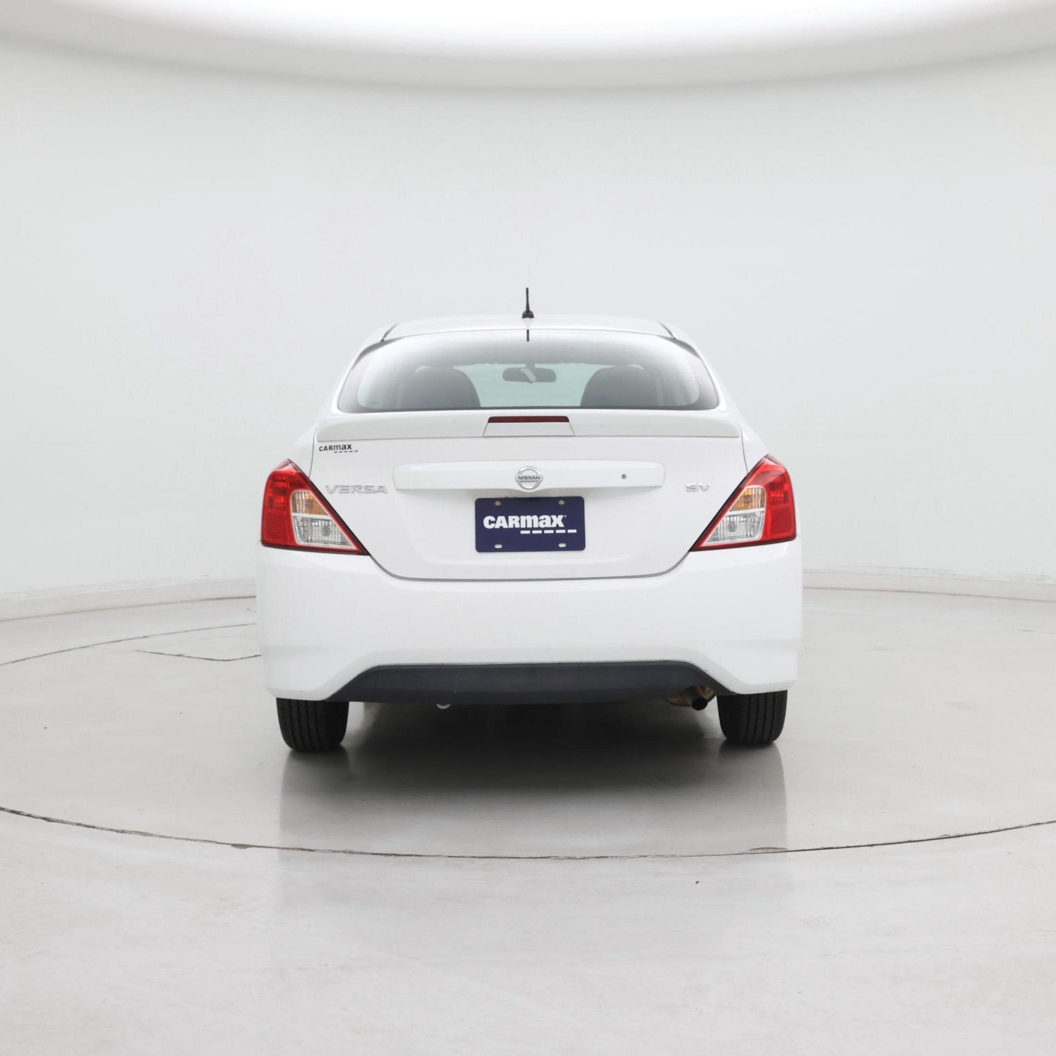 Thumbnail: 2017 Nissan Versa - 6