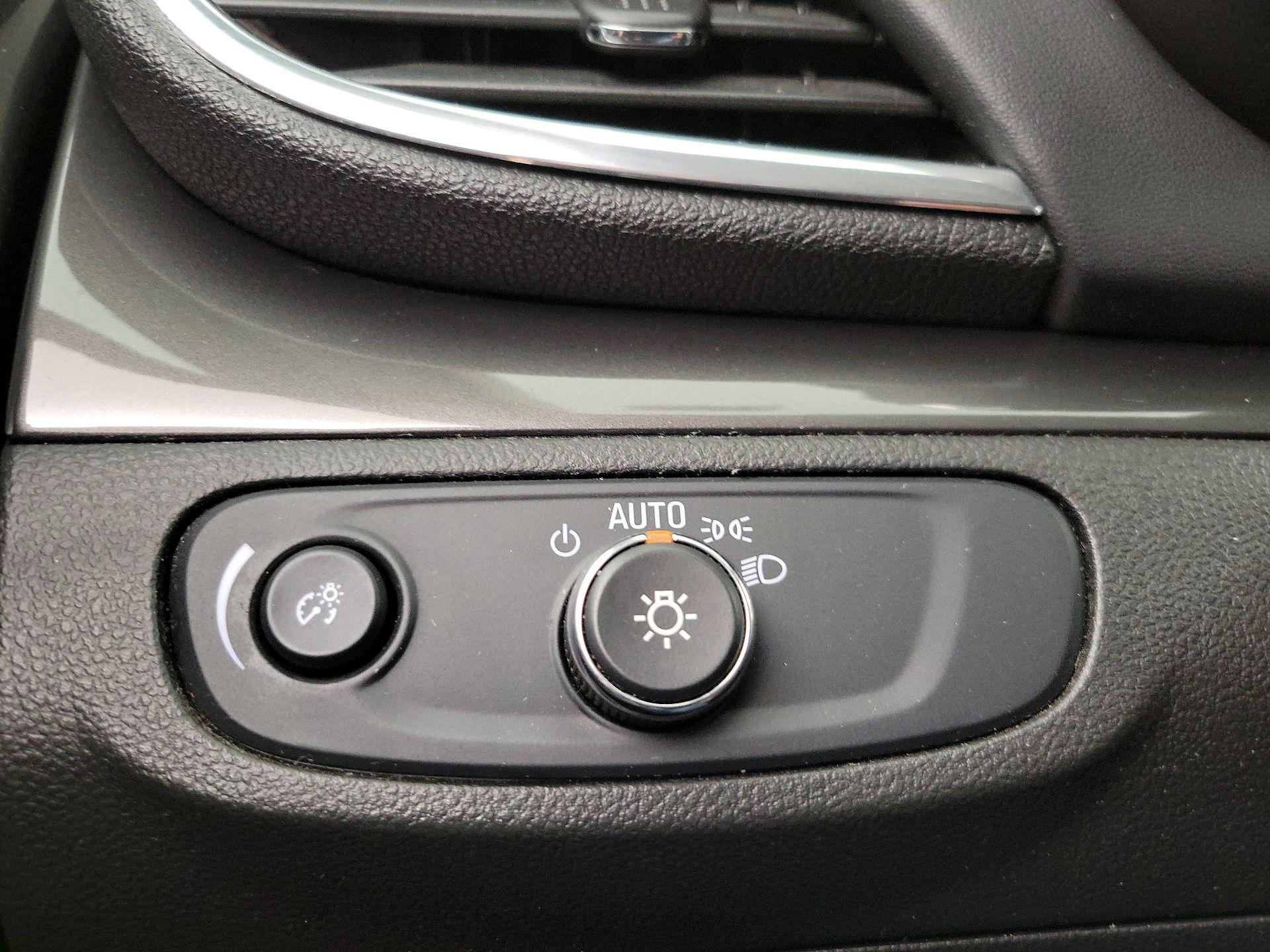 Thumbnail: 2017 Buick Encore - 13