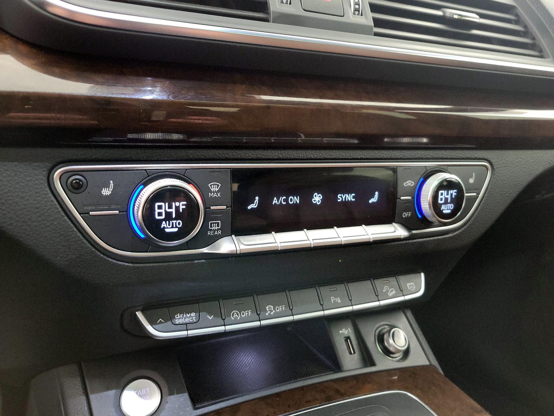 Thumbnail: 2020 Audi Q5 - 16