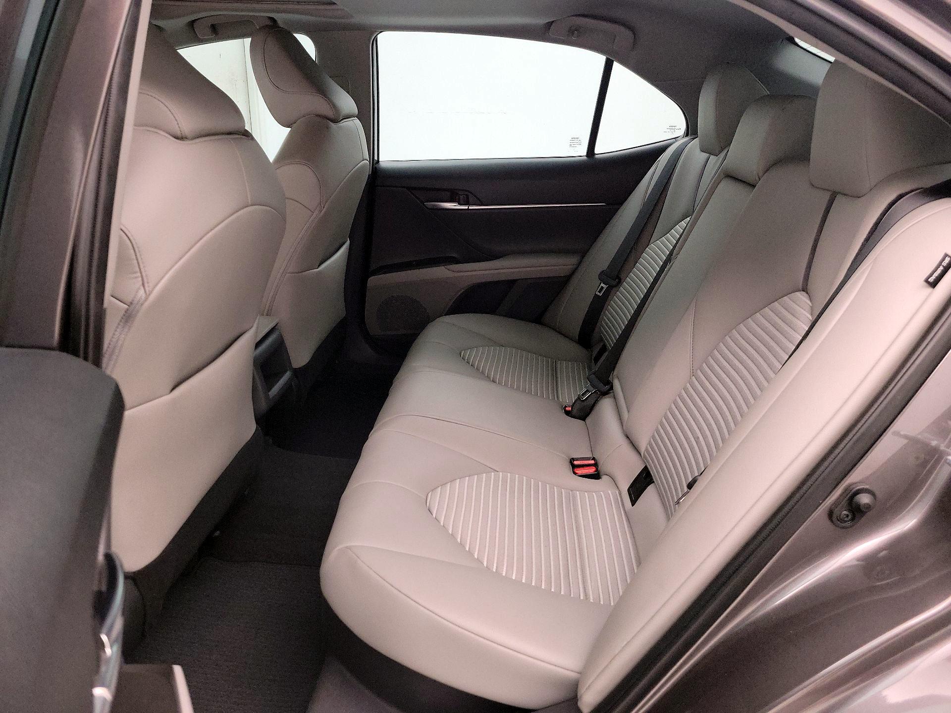 Thumbnail: 2022 Toyota Camry - 20