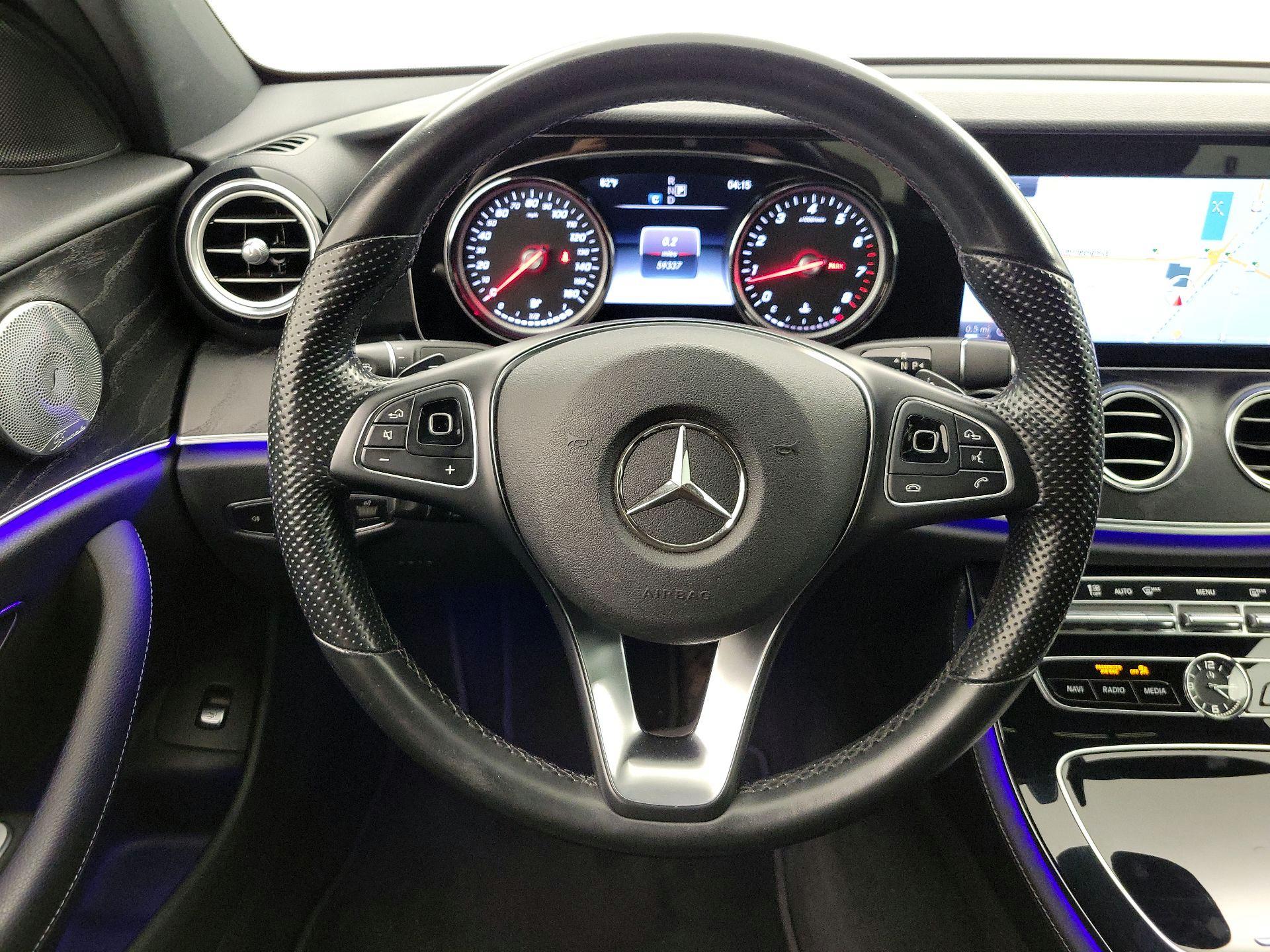 Thumbnail: 2017 Mercedes-Benz E-Class - 10