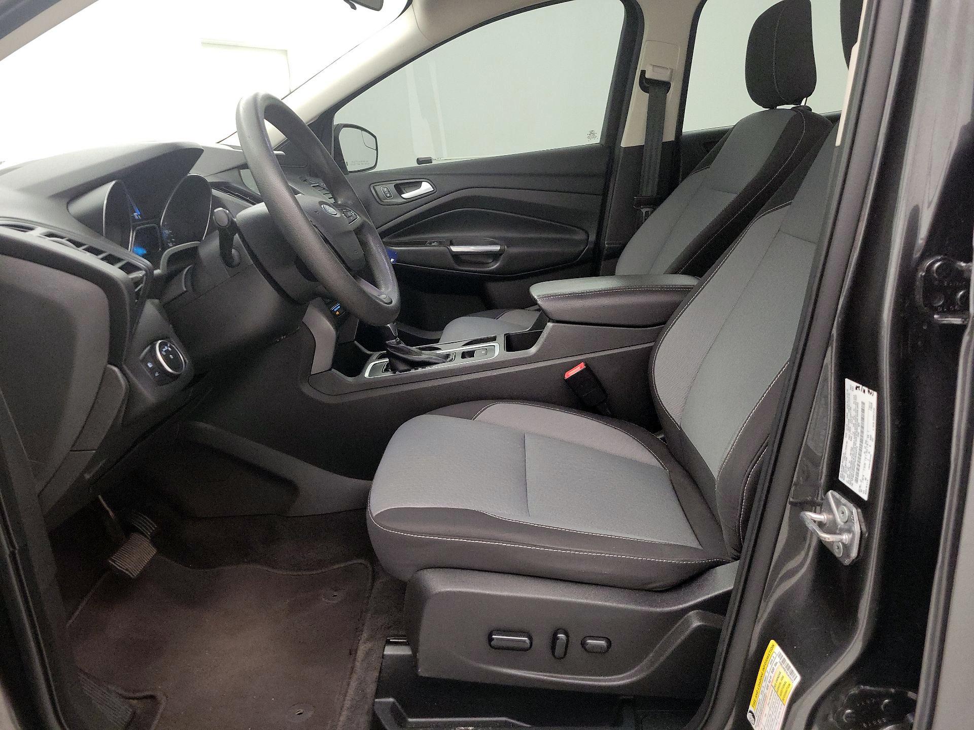 Thumbnail: 2019 Ford Escape - 11