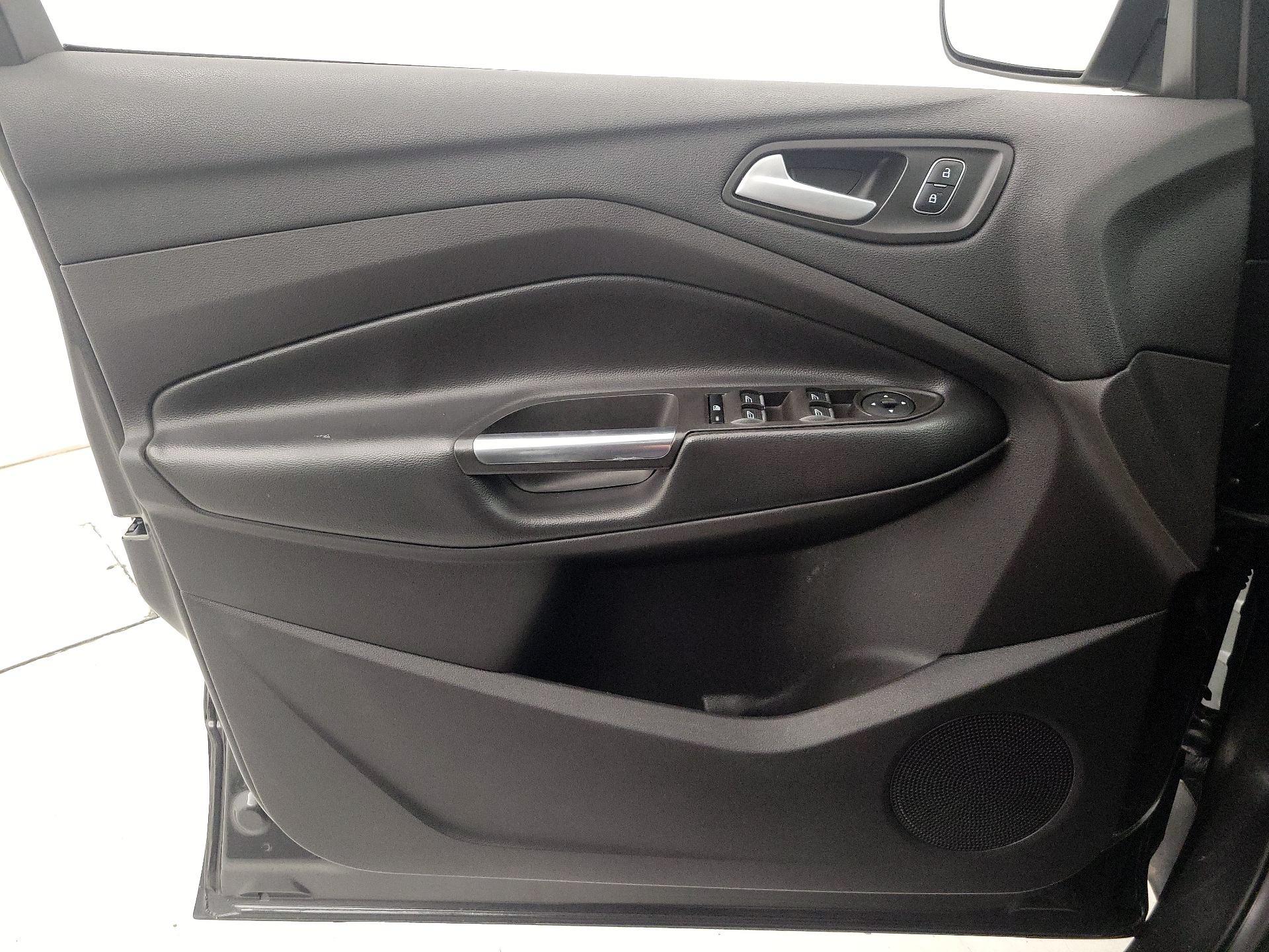 Thumbnail: 2019 Ford Escape - 12