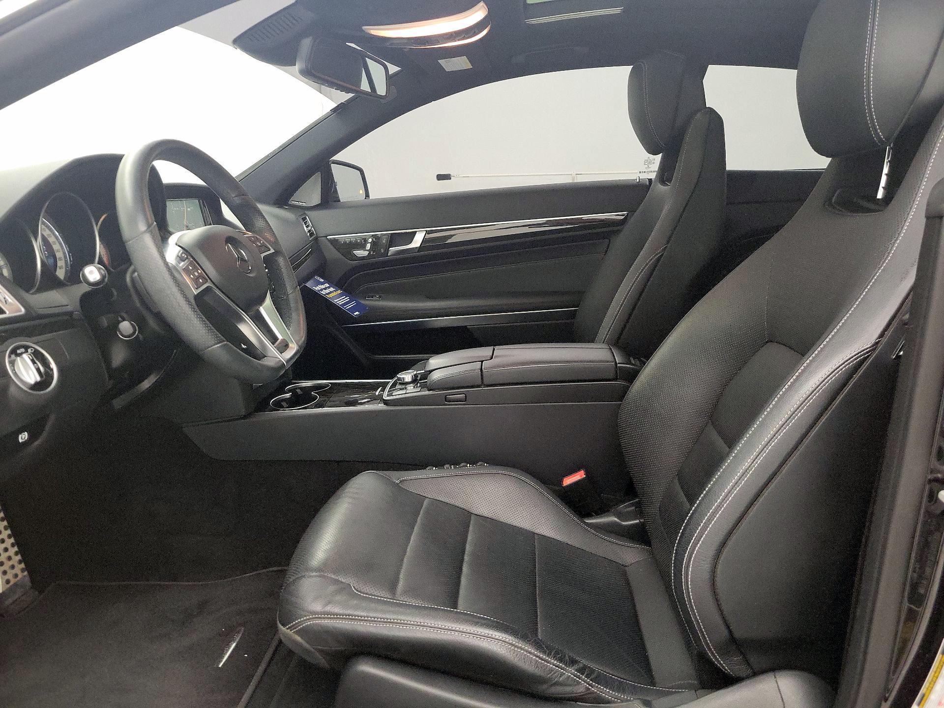 Thumbnail: 2016 Mercedes-Benz E-Class - 11