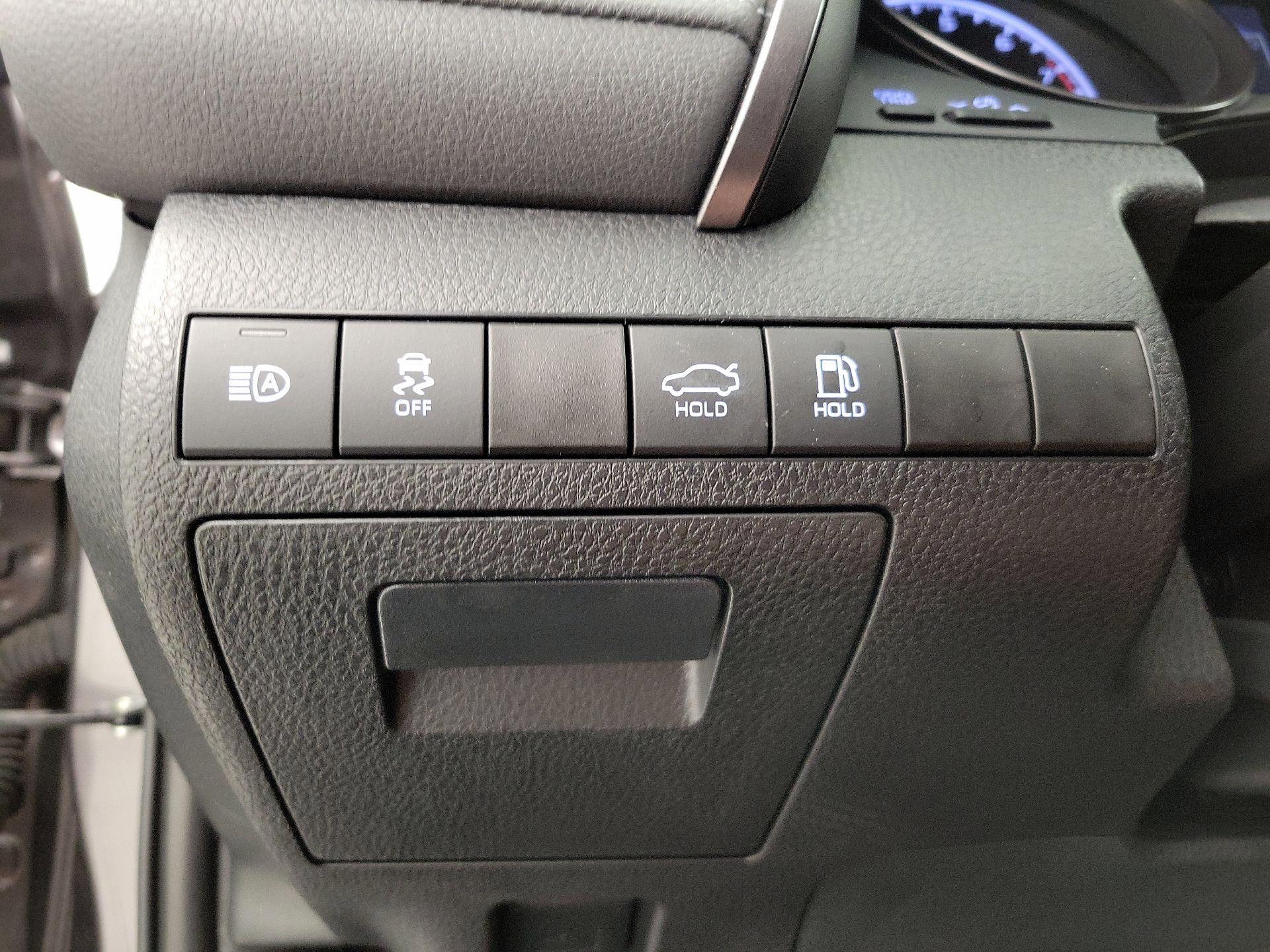 Thumbnail: 2023 Toyota Camry - 13