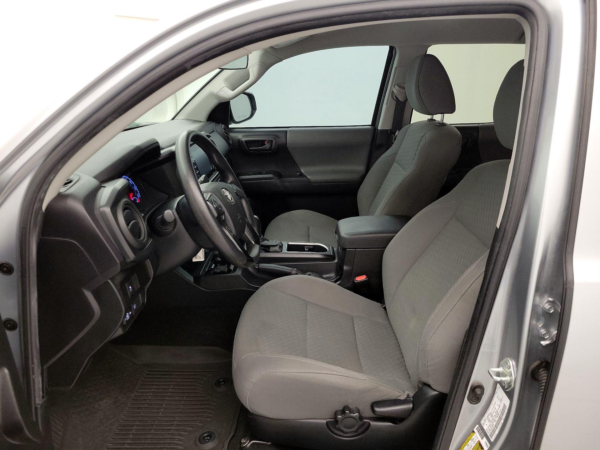 Thumbnail: 2022 Toyota Tacoma - 11