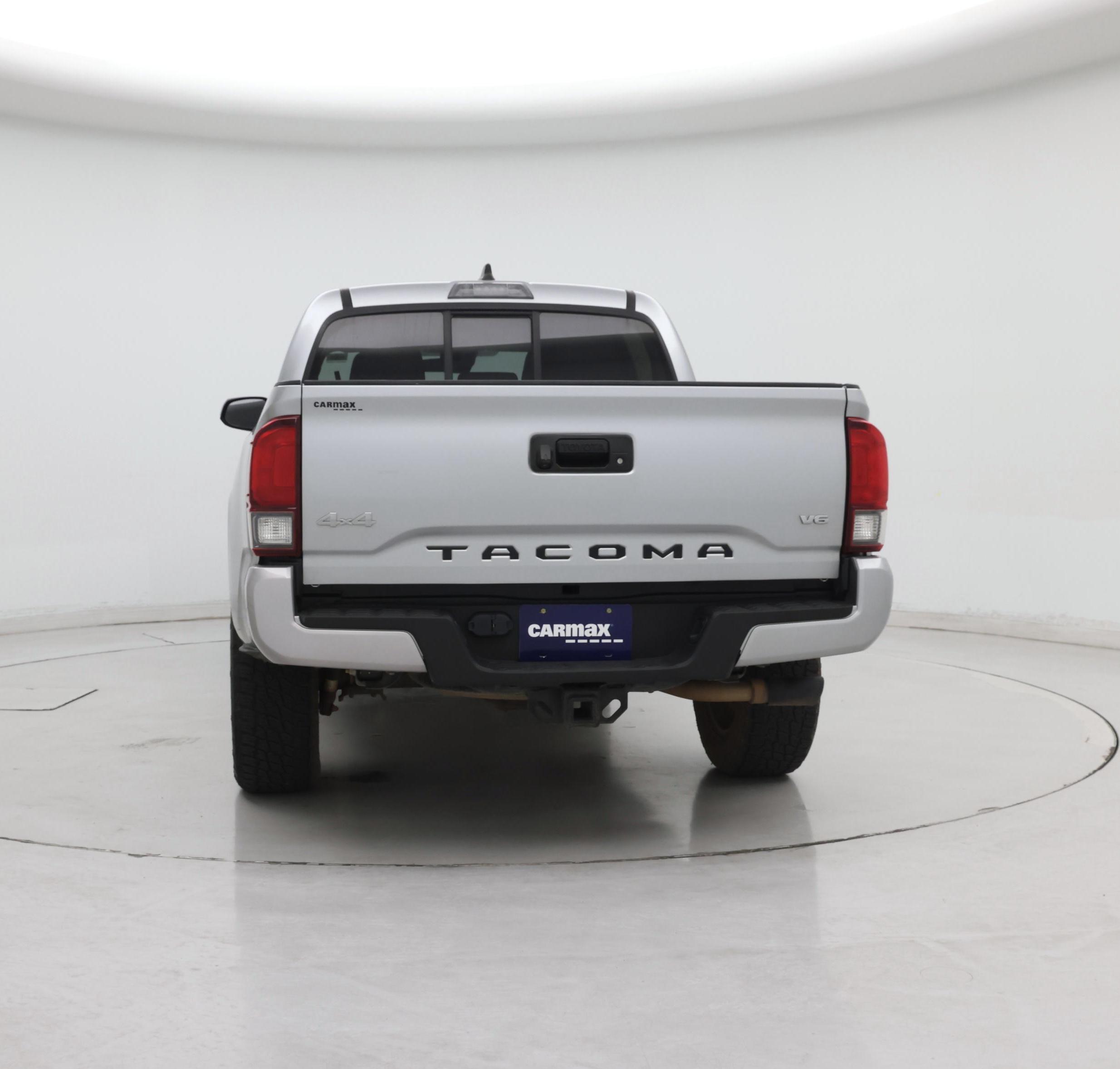 Thumbnail: 2022 Toyota Tacoma - 6
