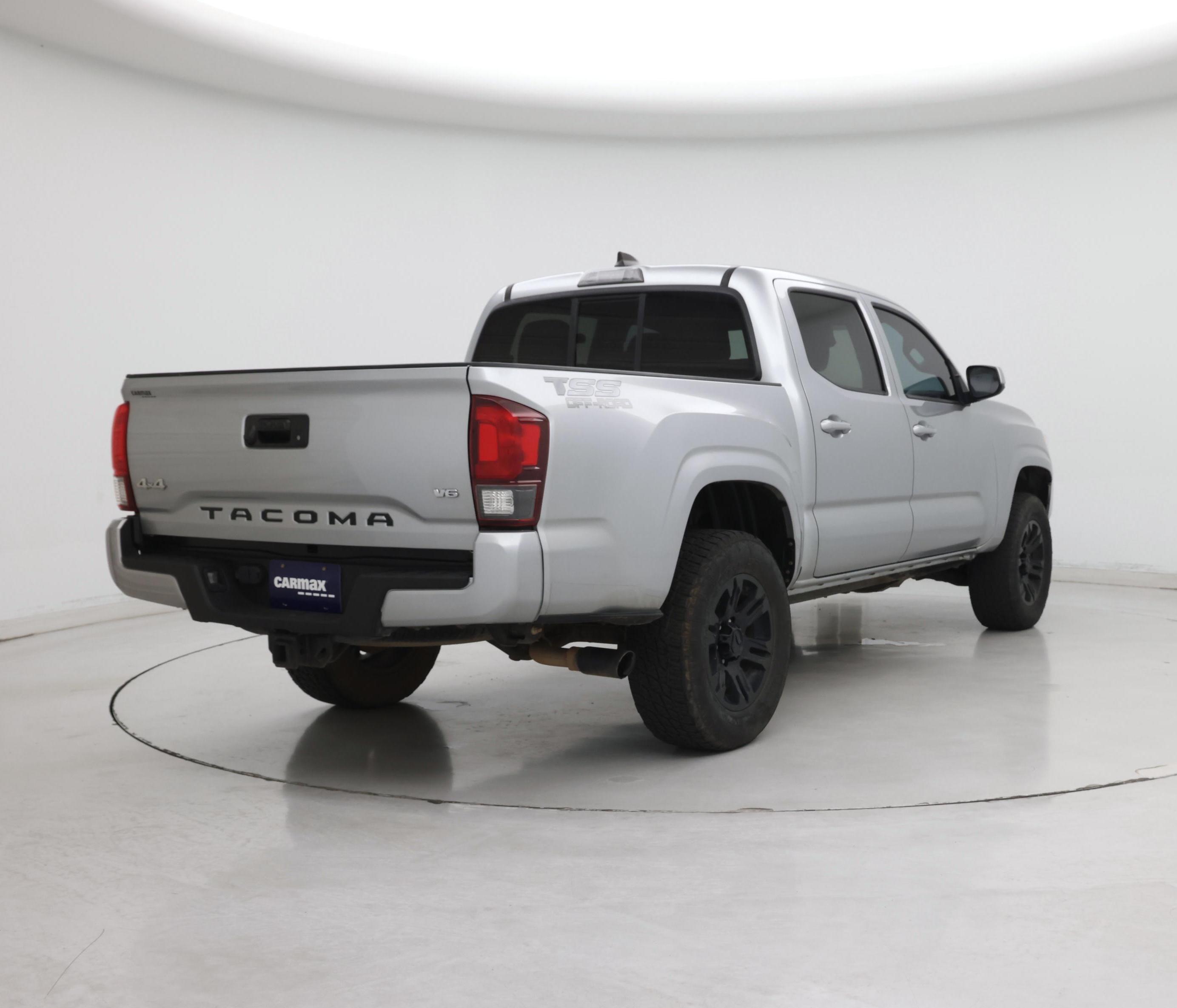 Thumbnail: 2022 Toyota Tacoma - 8