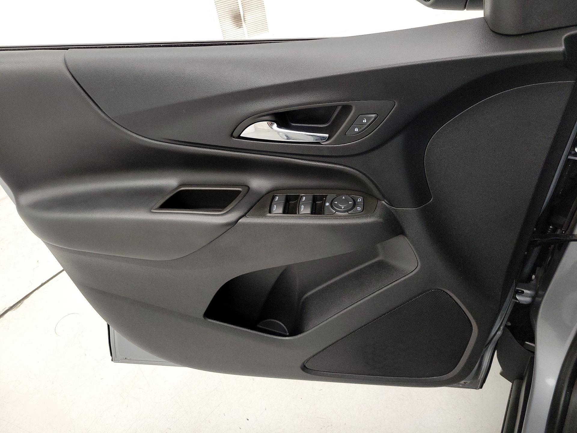 Thumbnail: 2023 Chevrolet Equinox - 12