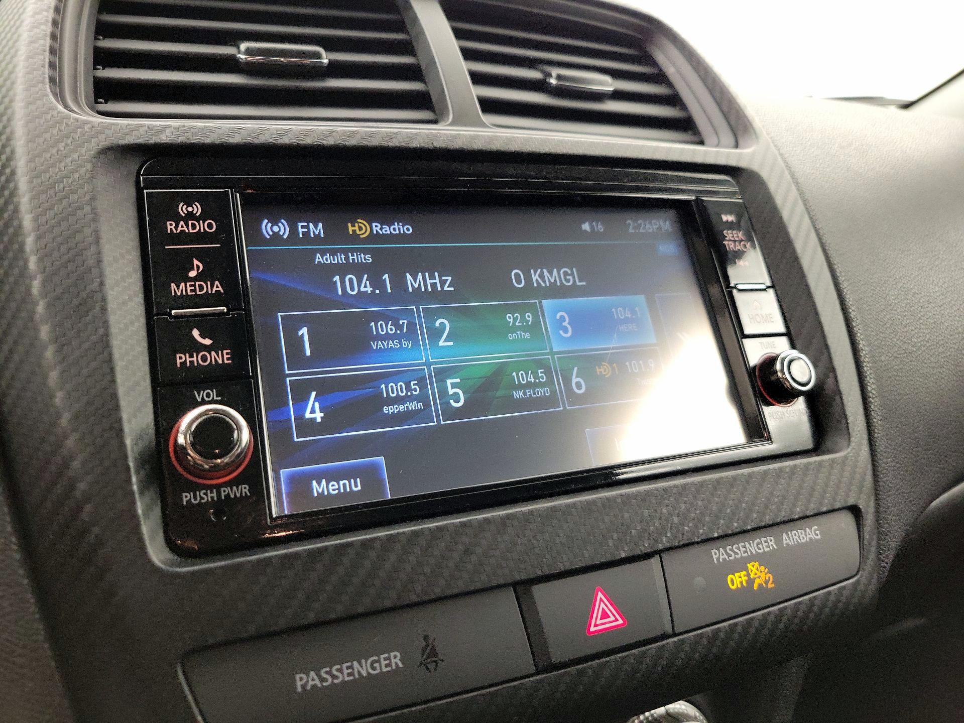 Thumbnail: 2023 Mitsubishi Outlander Sport - 15