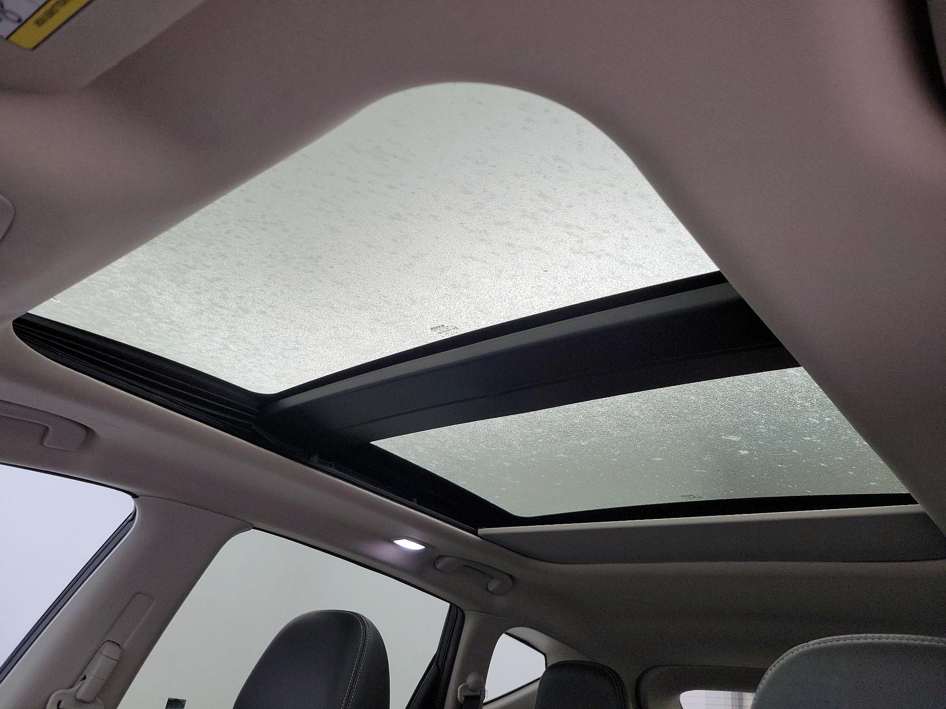 Thumbnail: 2015 Nissan Murano - 20