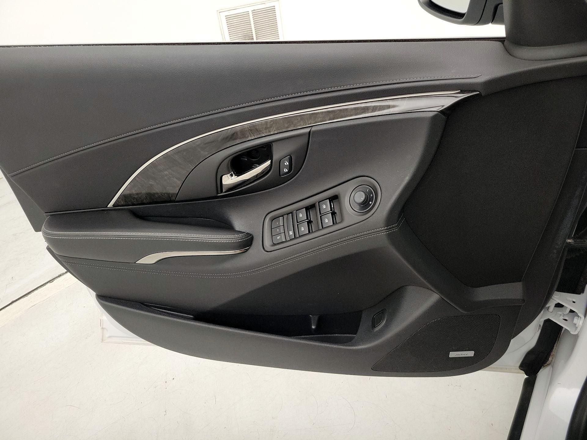 Thumbnail: 2015 Buick LaCrosse - 12