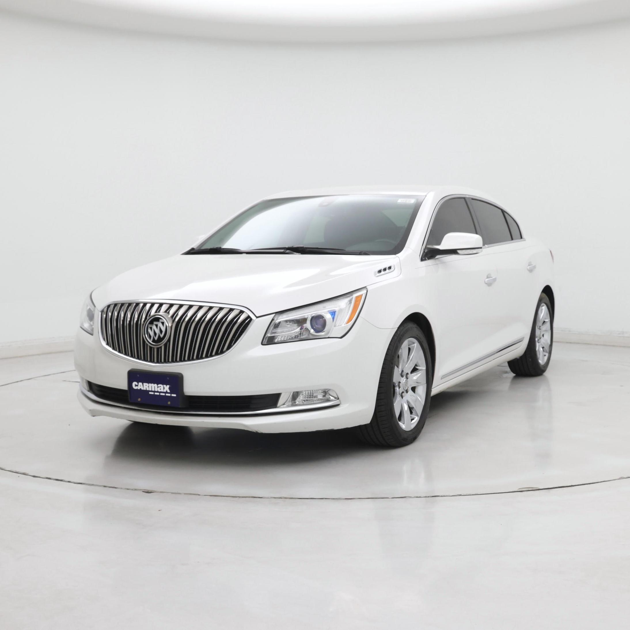 Thumbnail: 2015 Buick LaCrosse - 4