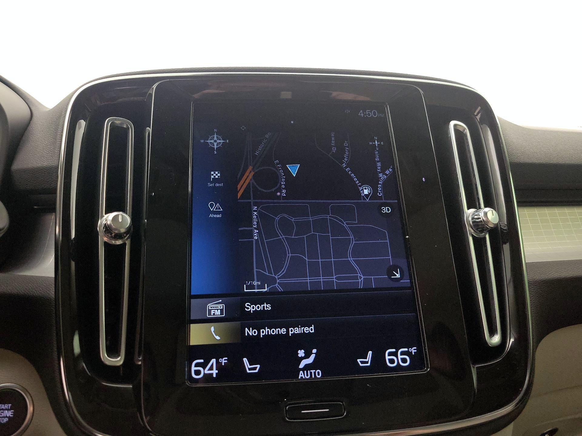 Thumbnail: 2019 Volvo XC40 - 14