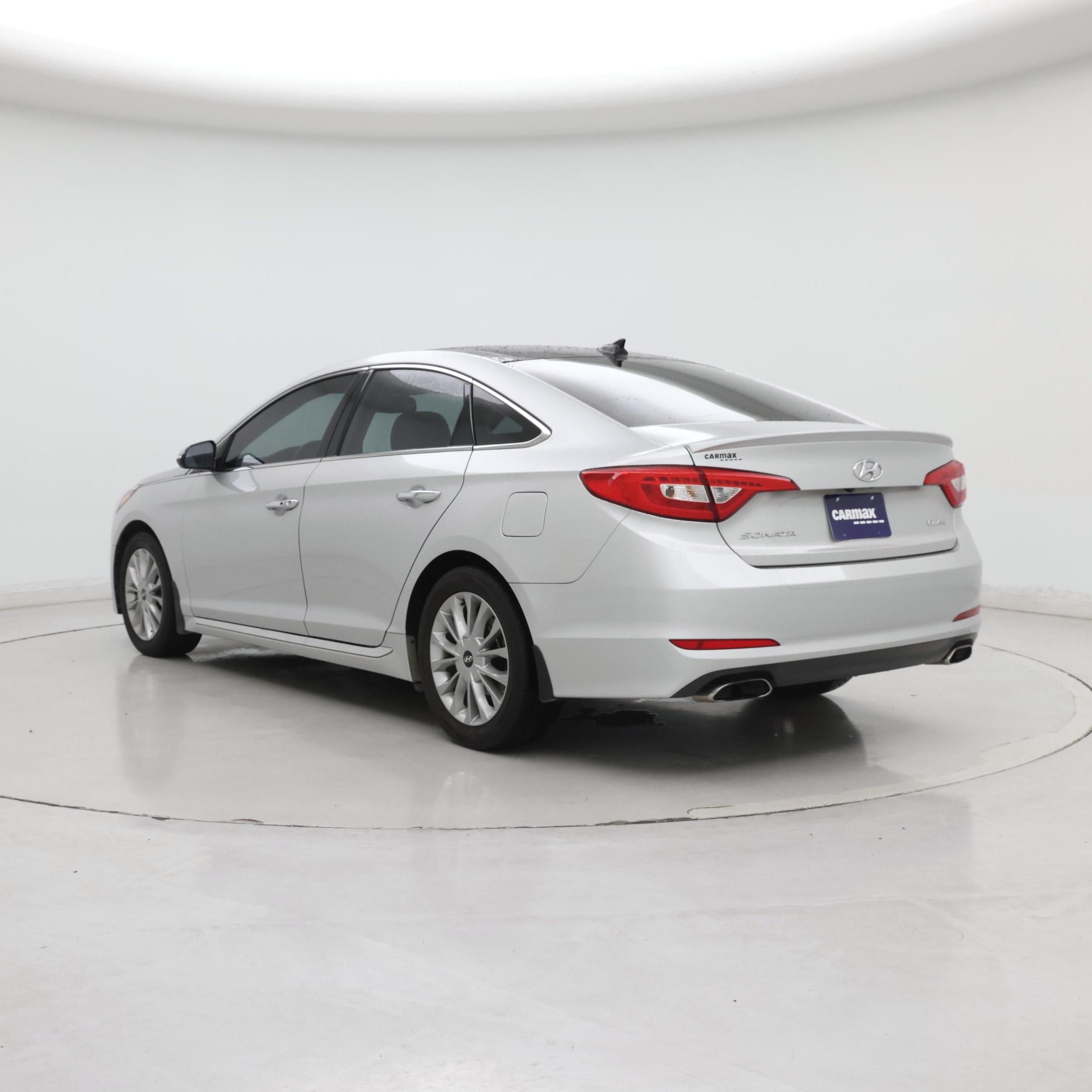 Thumbnail: 2015 Hyundai Sonata - 2