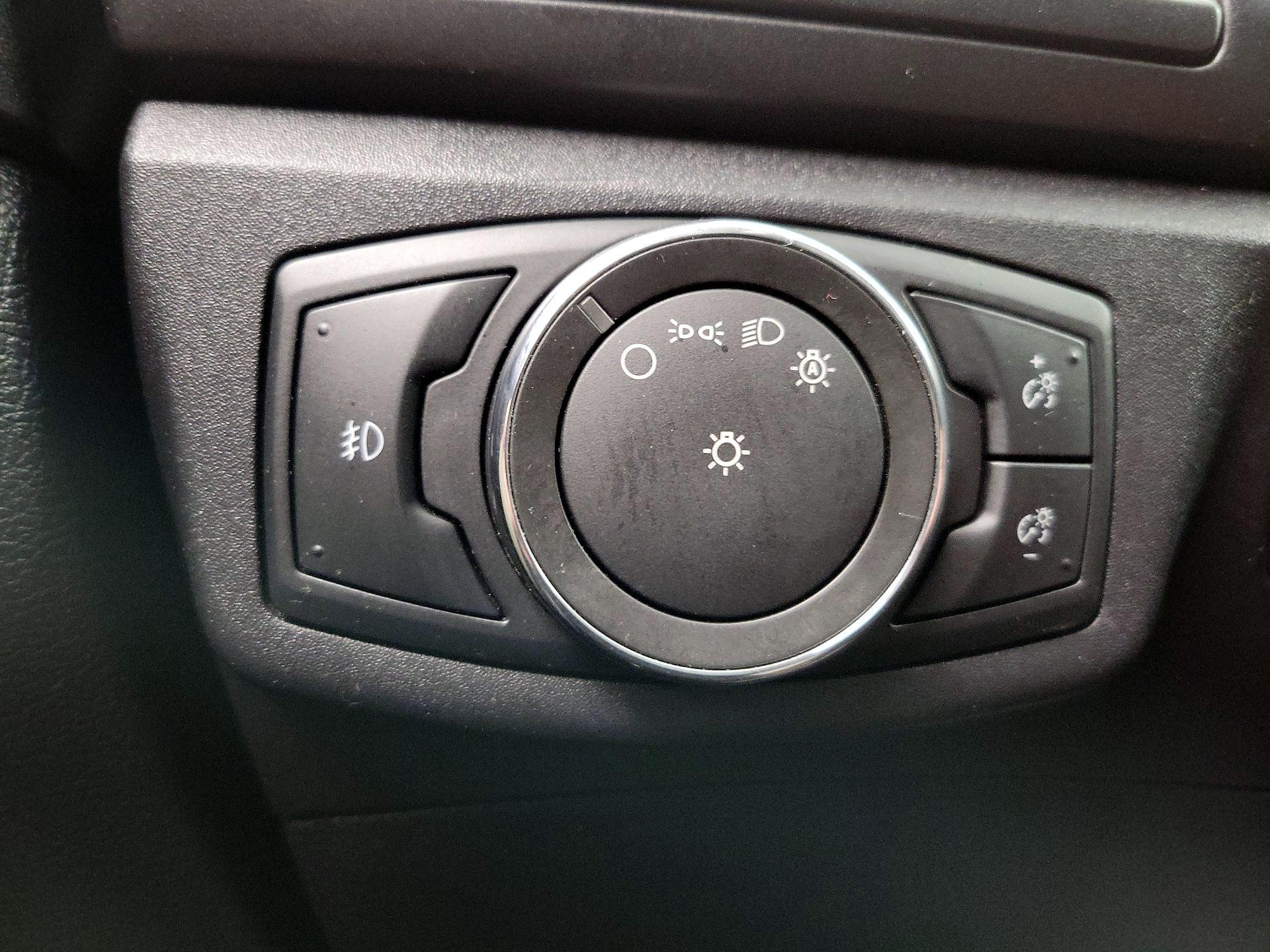 Thumbnail: 2017 Ford Fusion - 13