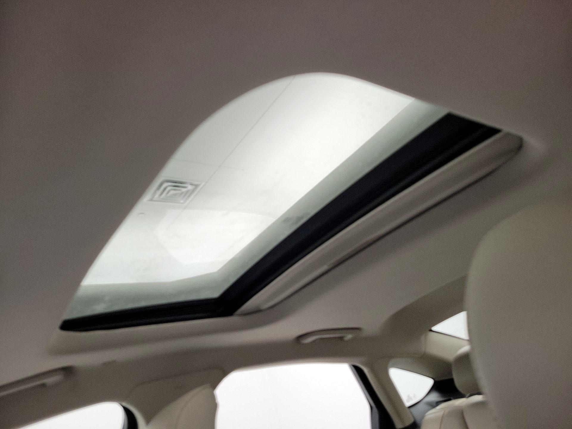 Thumbnail: 2017 Ford Fusion - 19