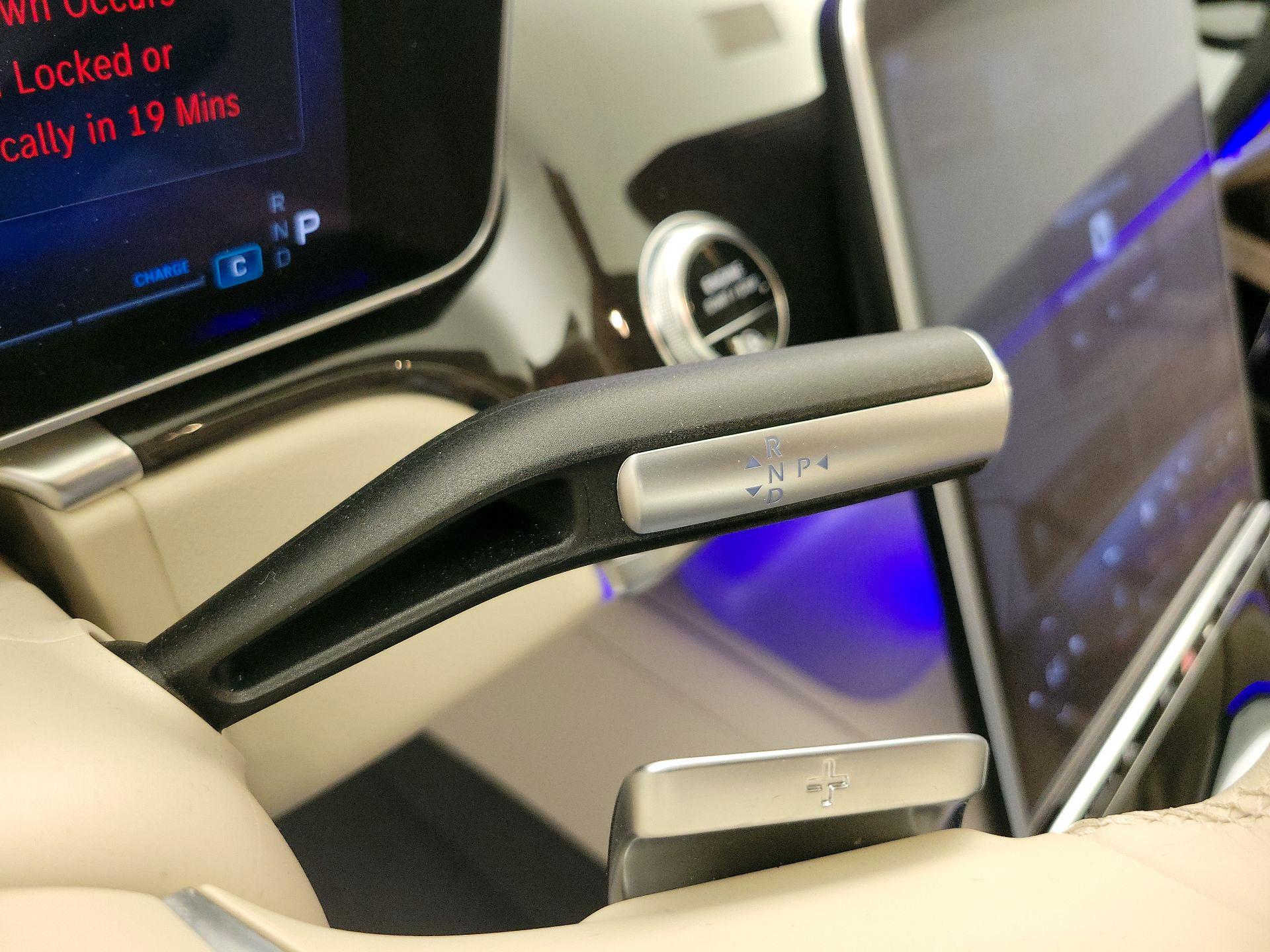 Thumbnail: 2024 Mercedes-Benz S-Class - 18