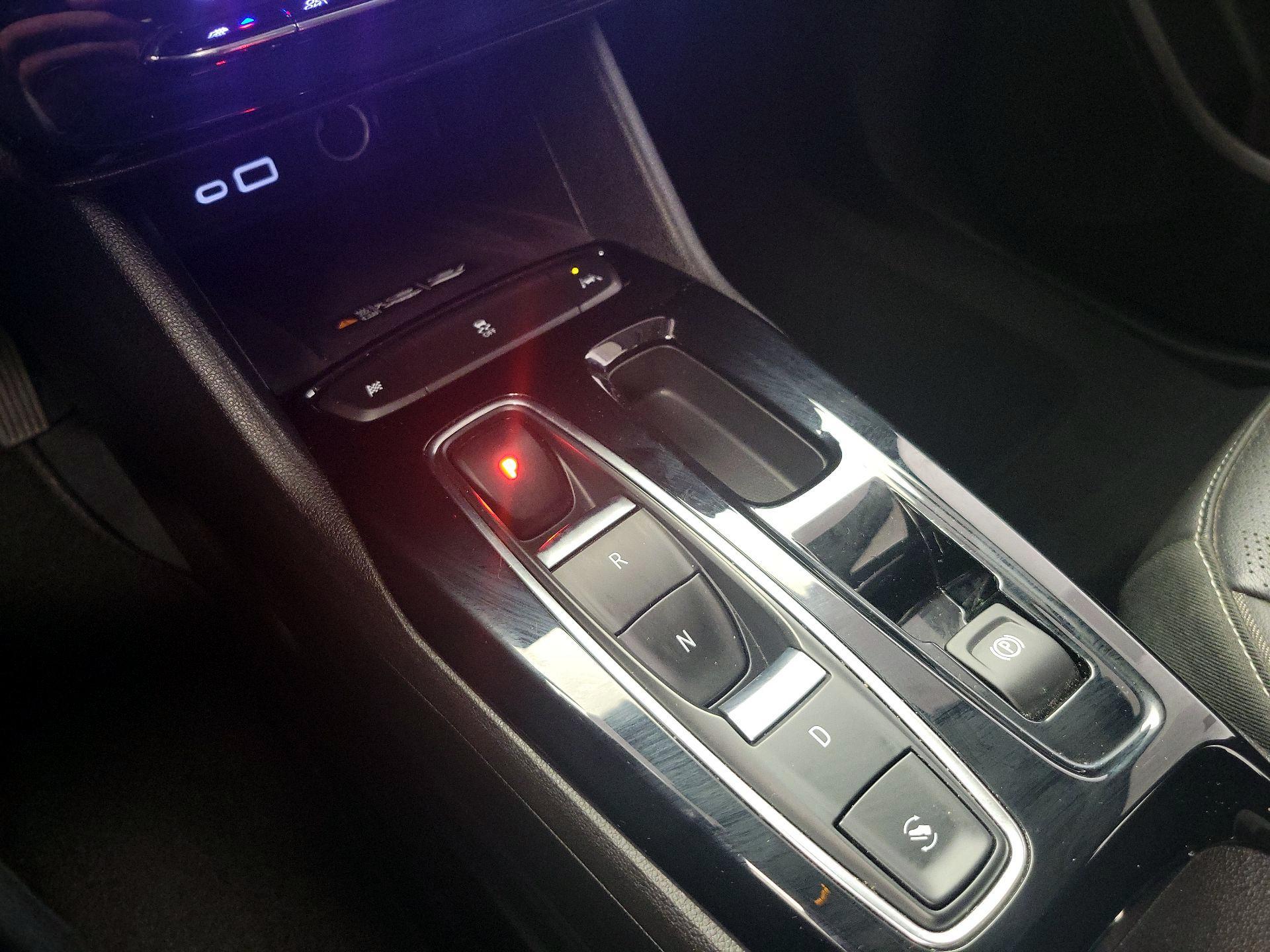 Thumbnail: 2023 Chevrolet Bolt EUV - 17