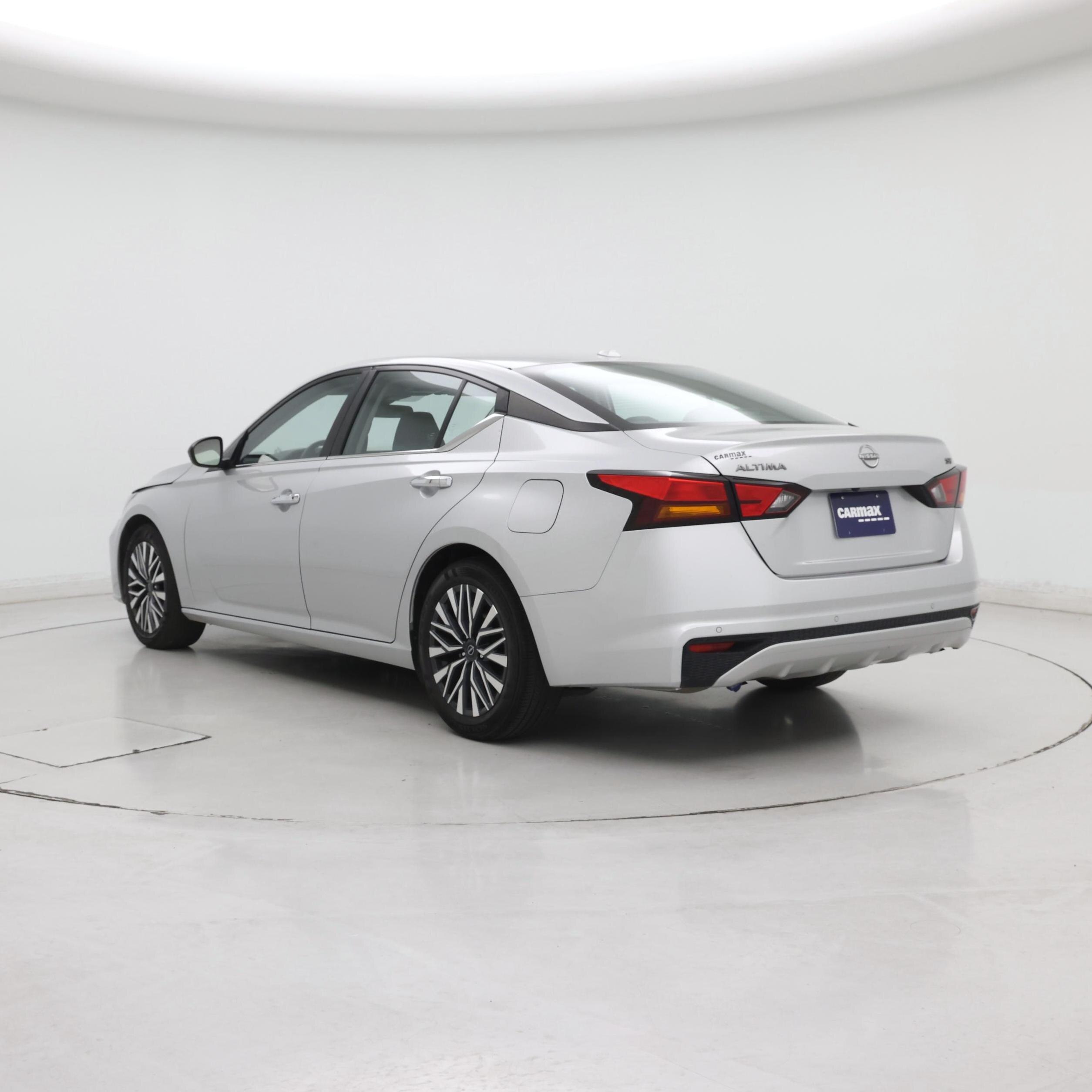 Thumbnail: 2024 Nissan Altima - 2