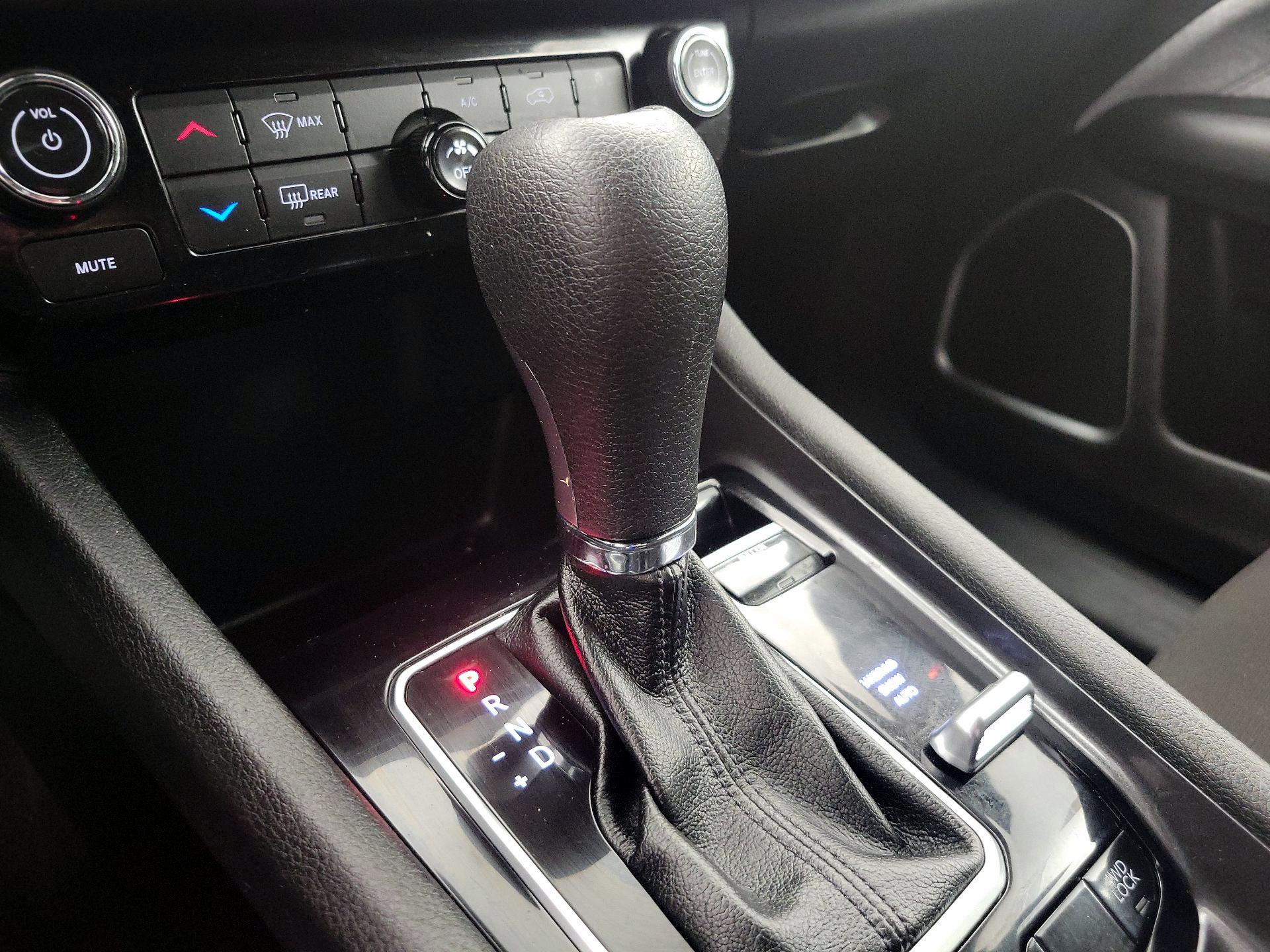 Thumbnail: 2023 Jeep Compass - 17