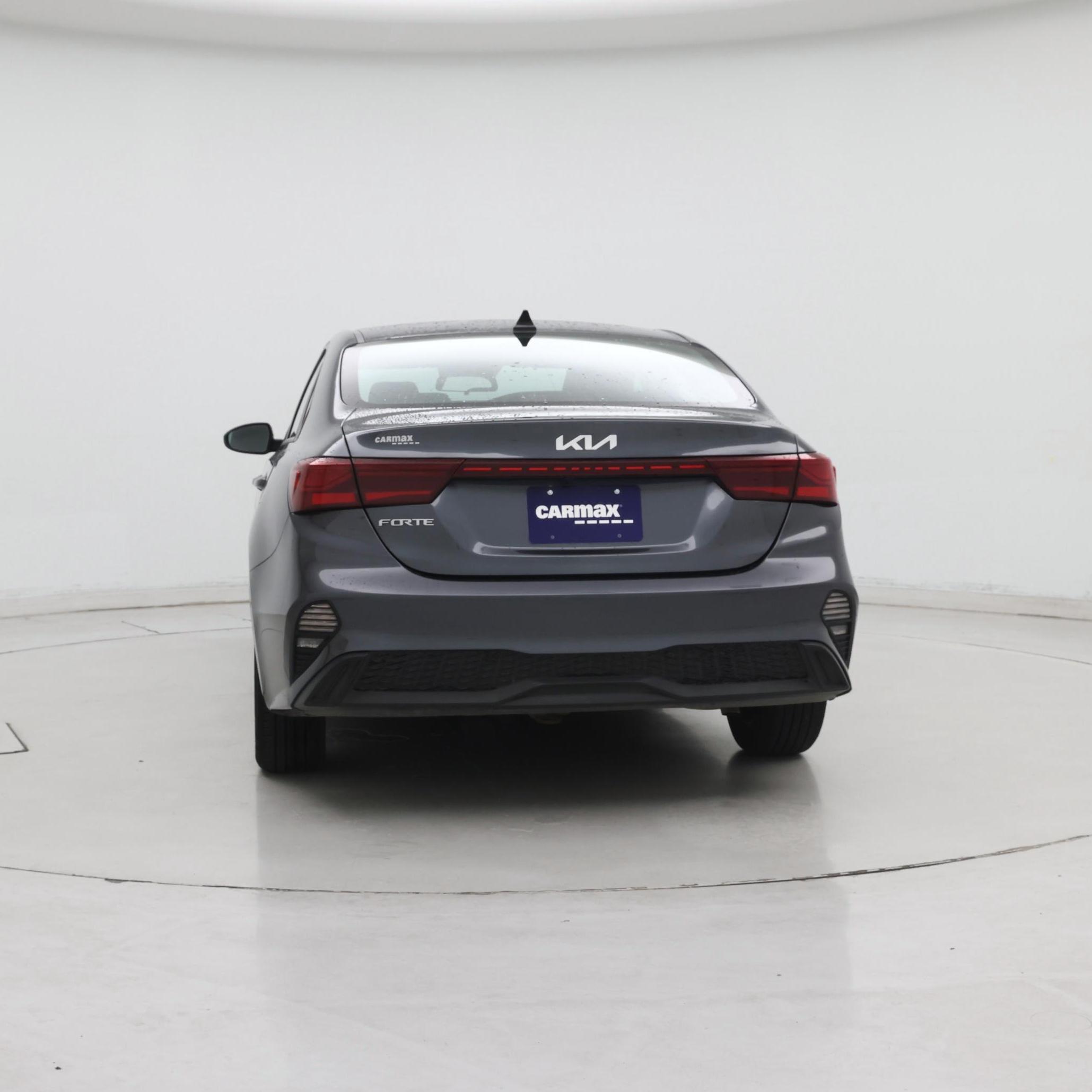 Thumbnail: 2024 Kia Forte - 6