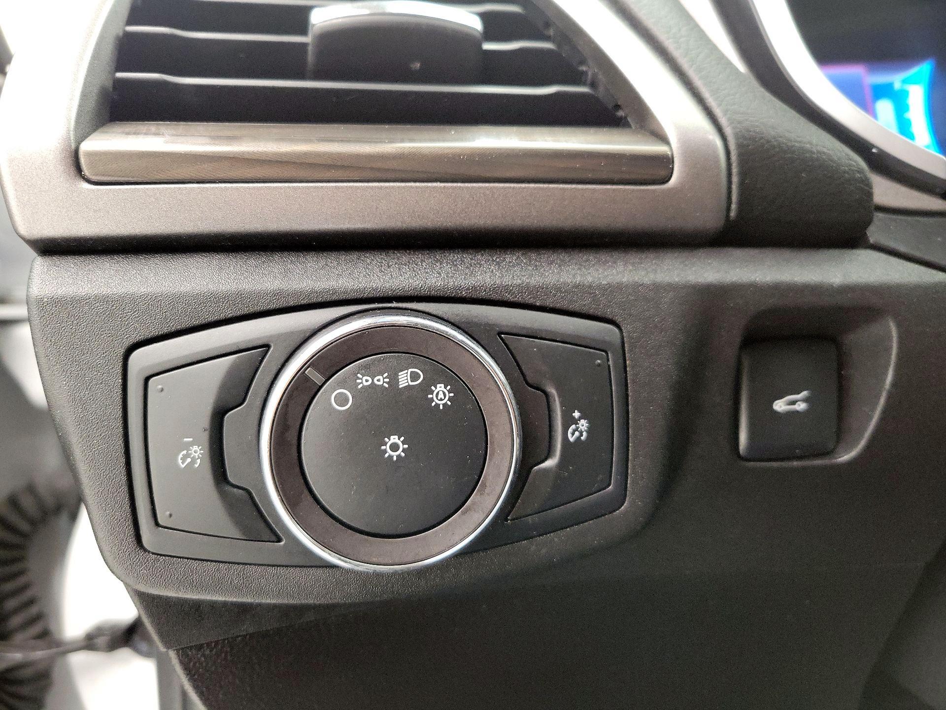 Thumbnail: 2019 Ford Fusion - 13