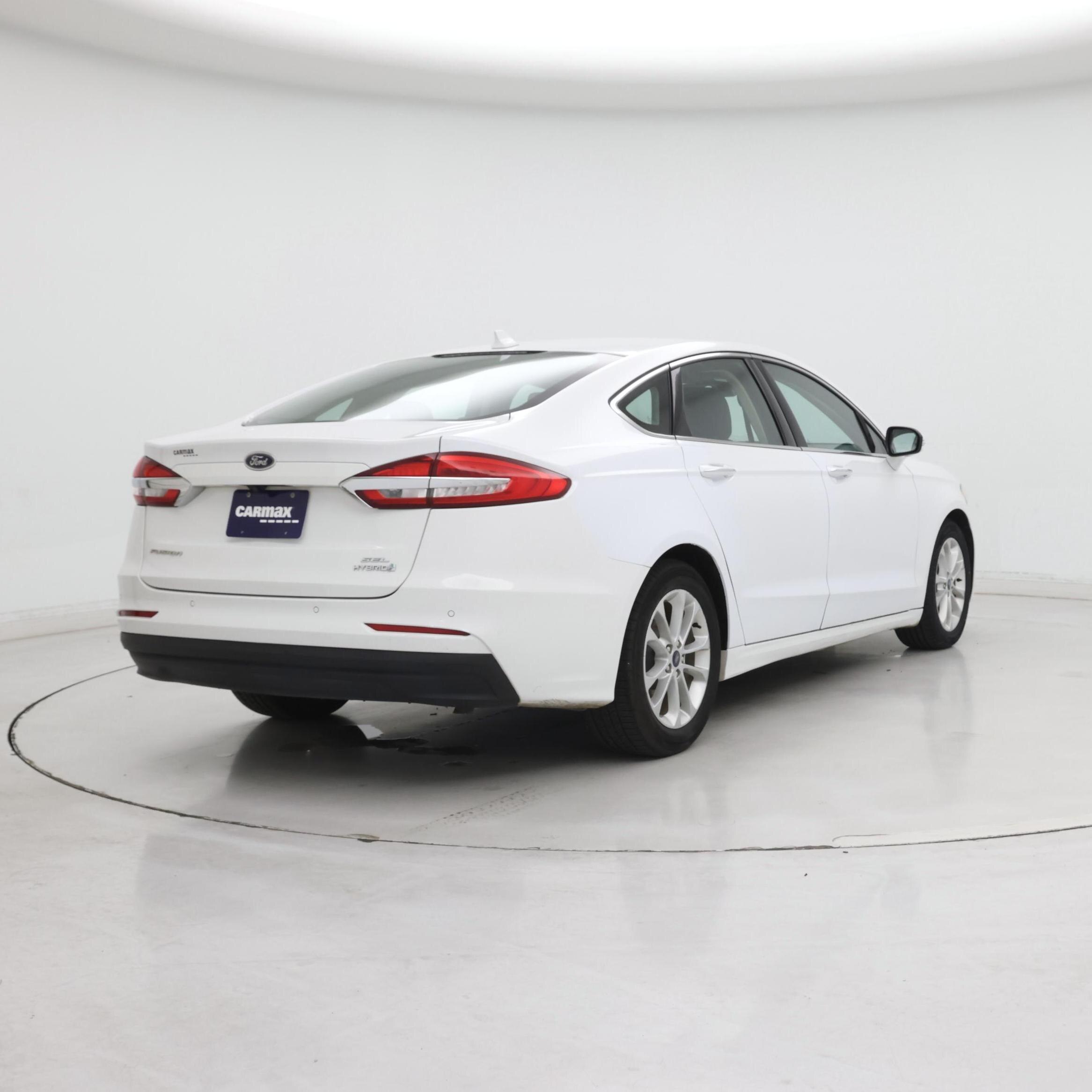 Thumbnail: 2019 Ford Fusion - 8