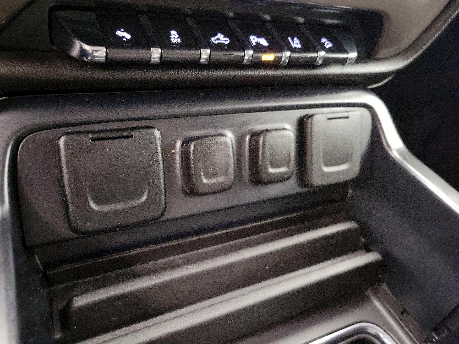 Thumbnail: 2014 GMC Sierra 1500 - 19