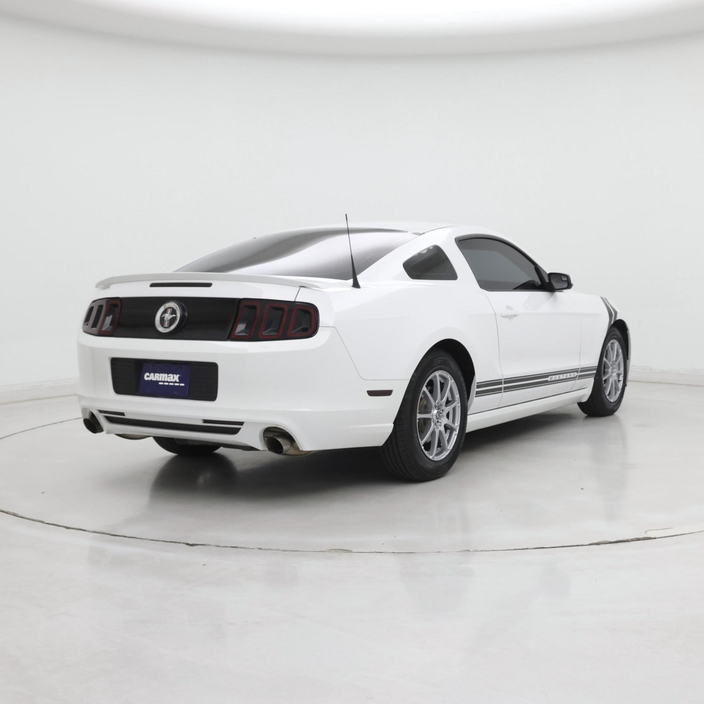 Thumbnail: 2014 Ford Mustang - 8