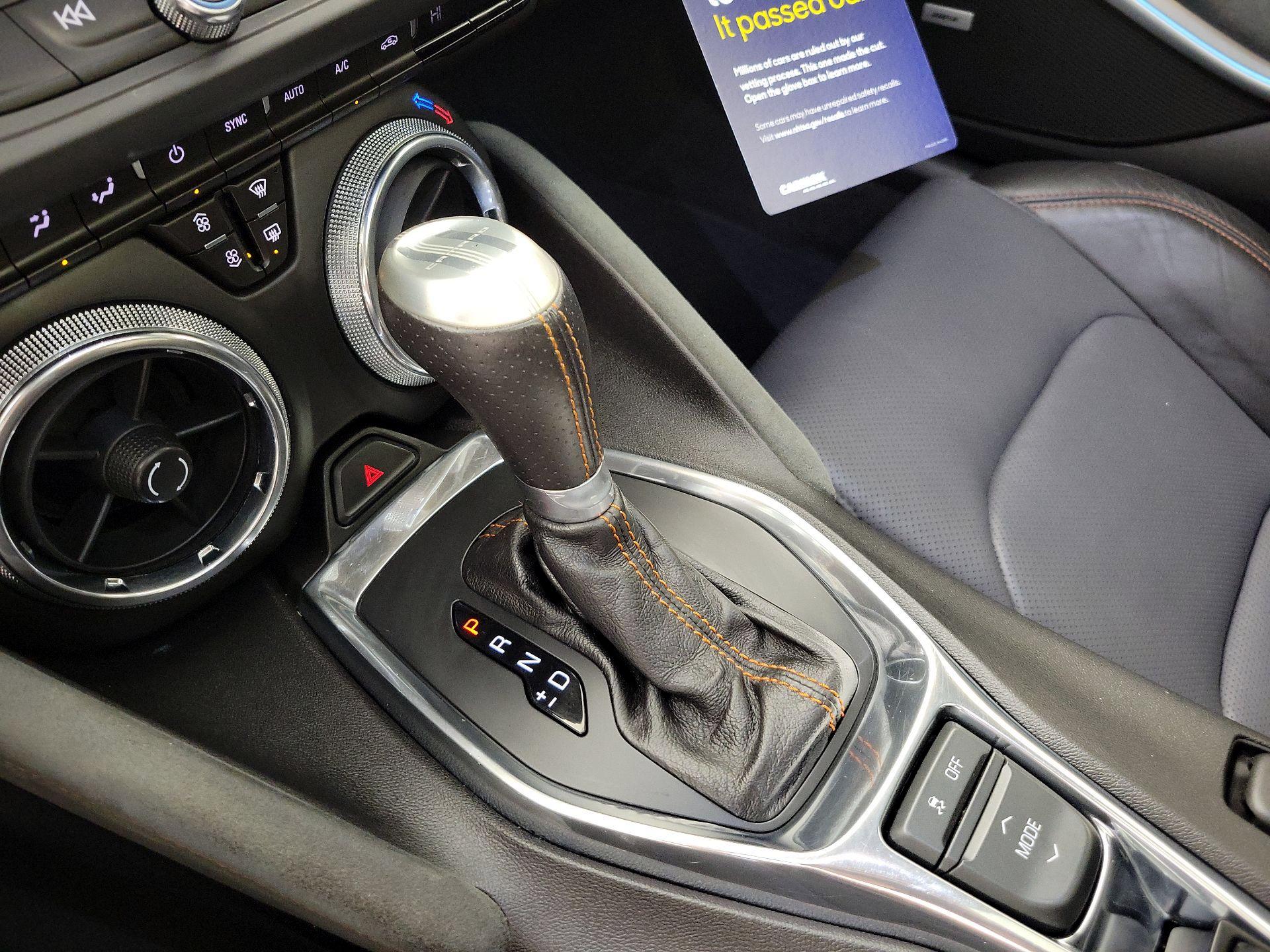 Thumbnail: 2017 Chevrolet Camaro - 18