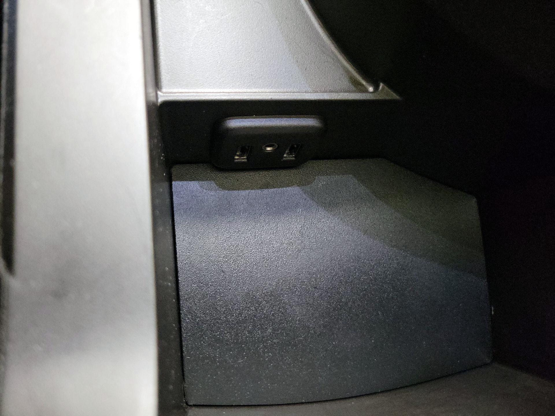 Thumbnail: 2017 Chevrolet Camaro - 19