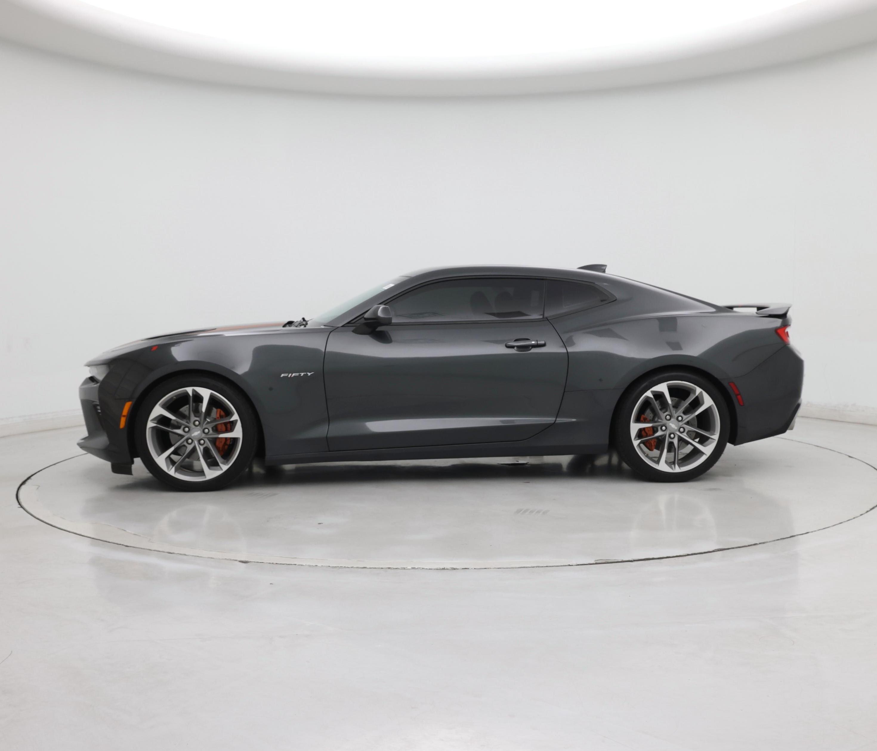 Thumbnail: 2017 Chevrolet Camaro - 3