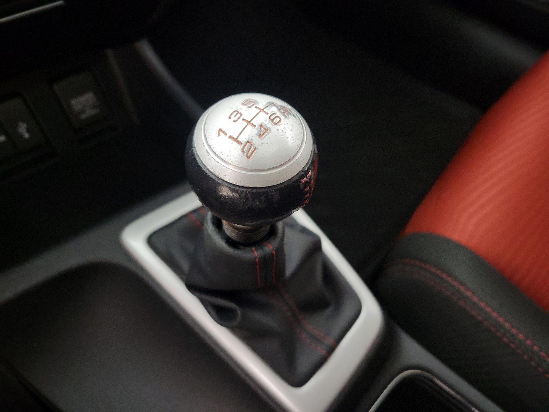 Thumbnail: 2015 Honda Civic - 17