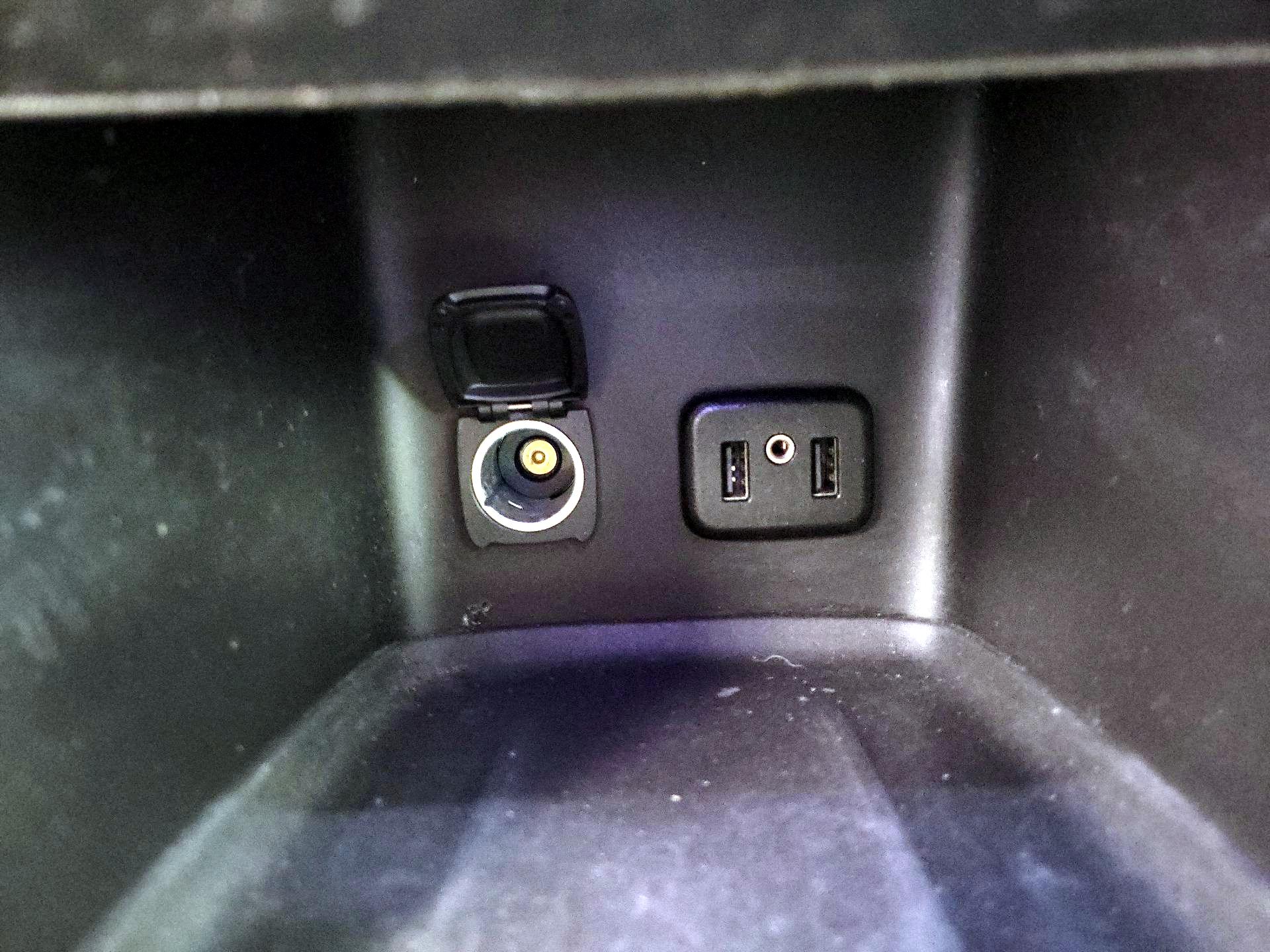 Thumbnail: 2019 GMC Acadia - 18