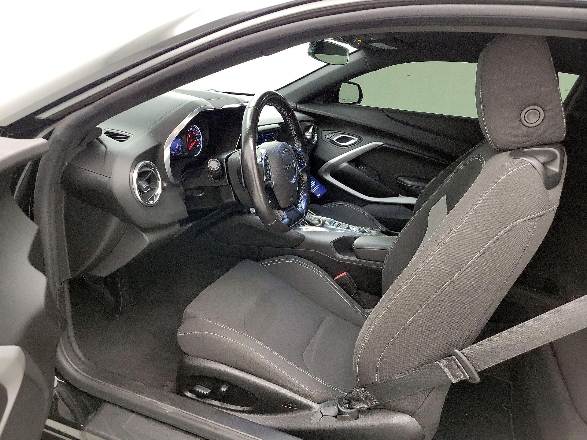 Thumbnail: 2020 Chevrolet Camaro - 11