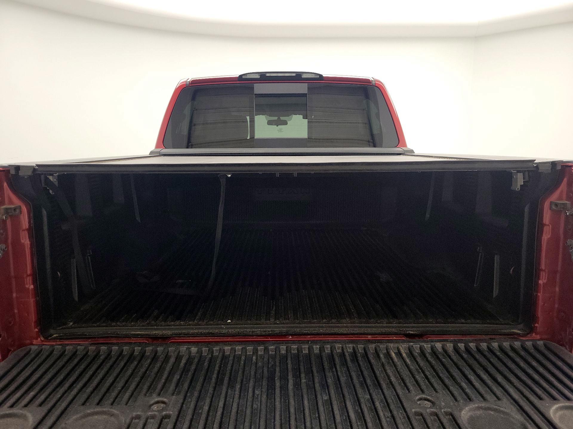 Thumbnail: 2019 Nissan Titan - 20