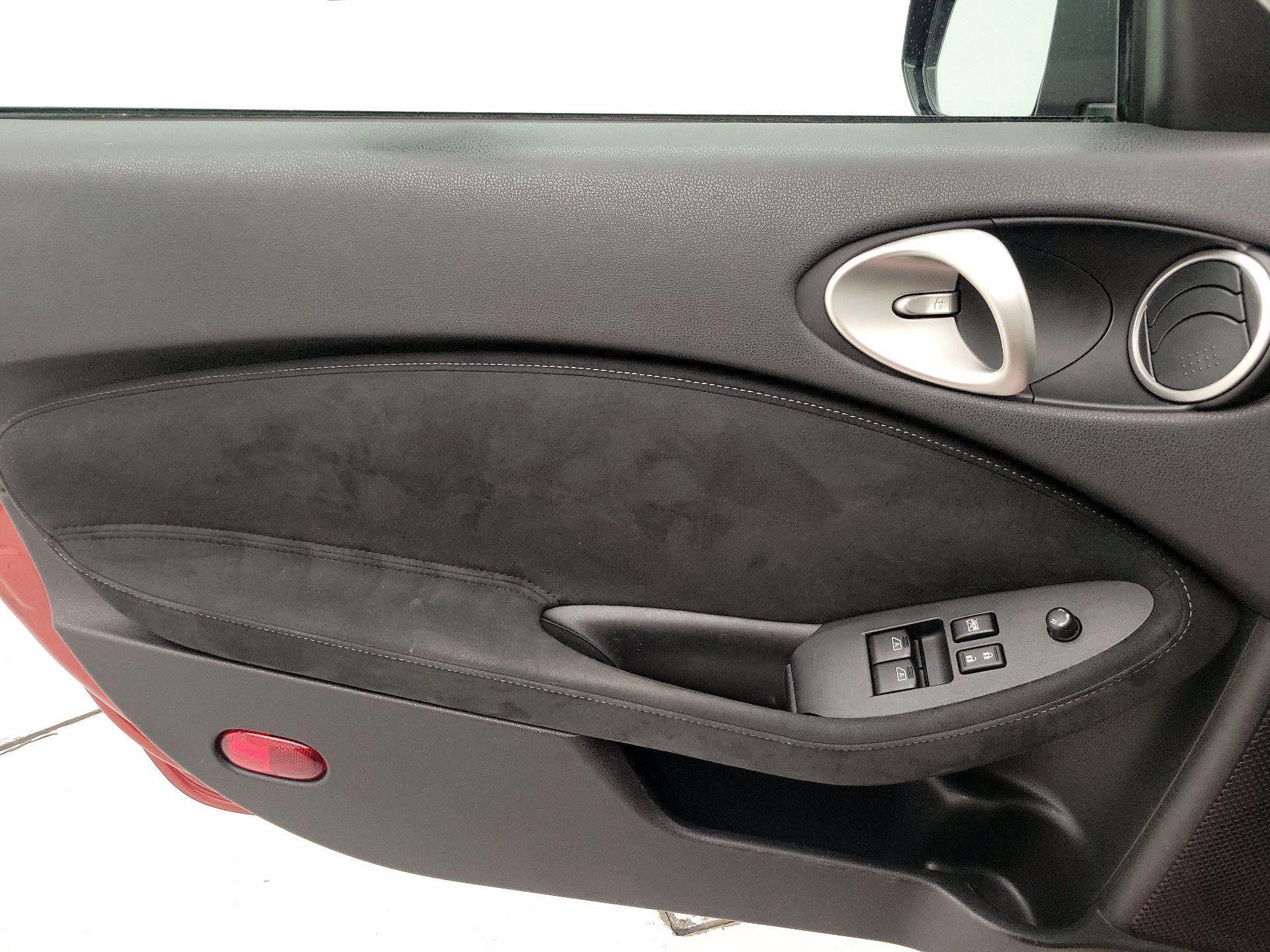 Thumbnail: 2016 Nissan Z - 12