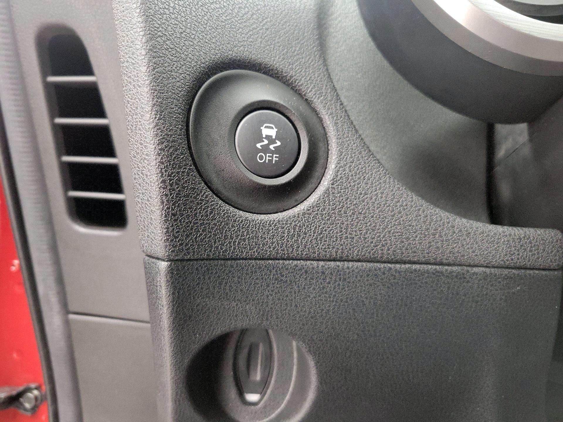 Thumbnail: 2016 Nissan Z - 13