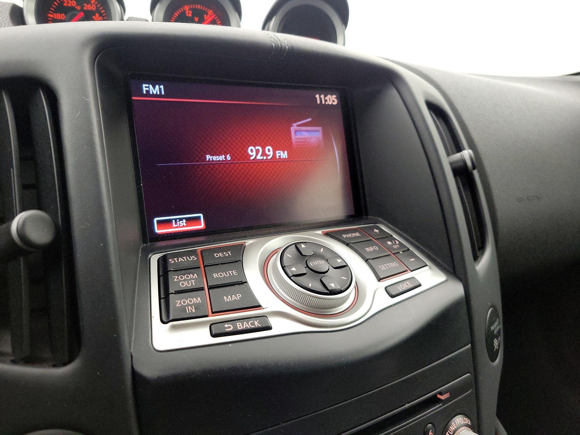 Thumbnail: 2016 Nissan Z - 16