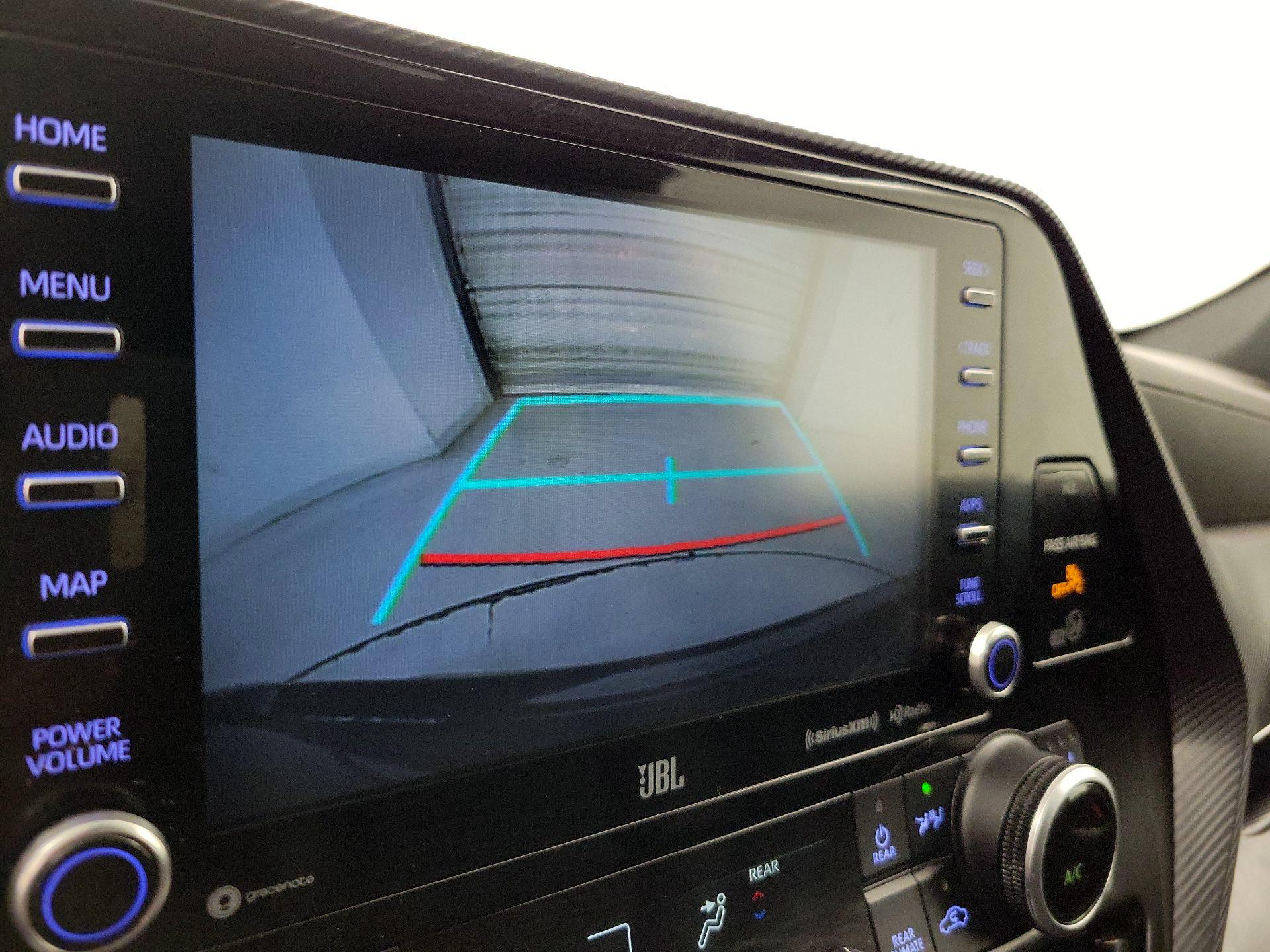 Thumbnail: 2021 Toyota Highlander - 15