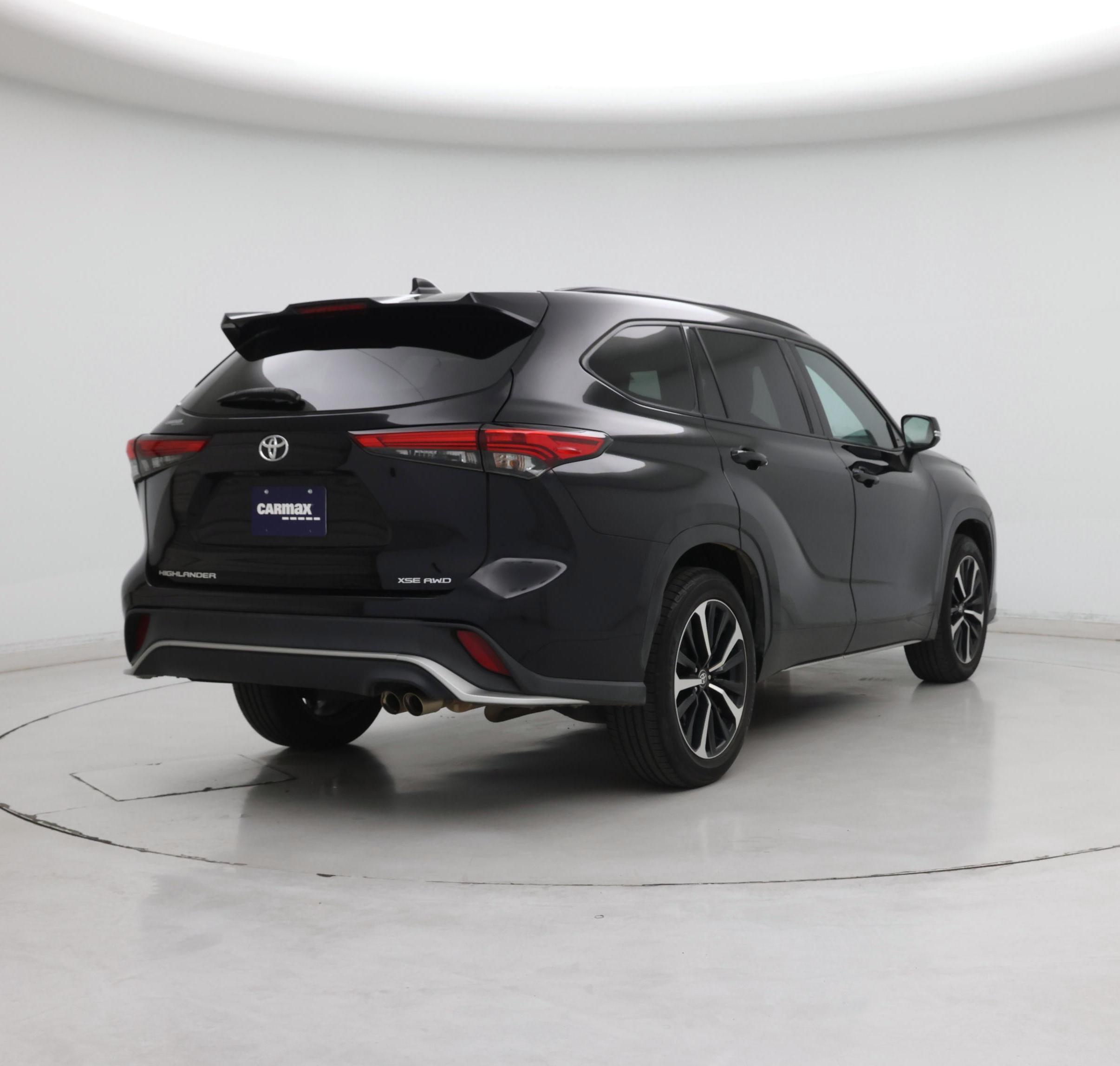 Thumbnail: 2021 Toyota Highlander - 8