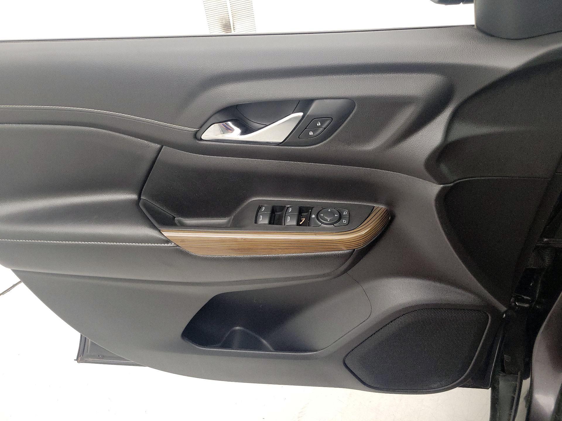 Thumbnail: 2019 GMC Acadia - 12