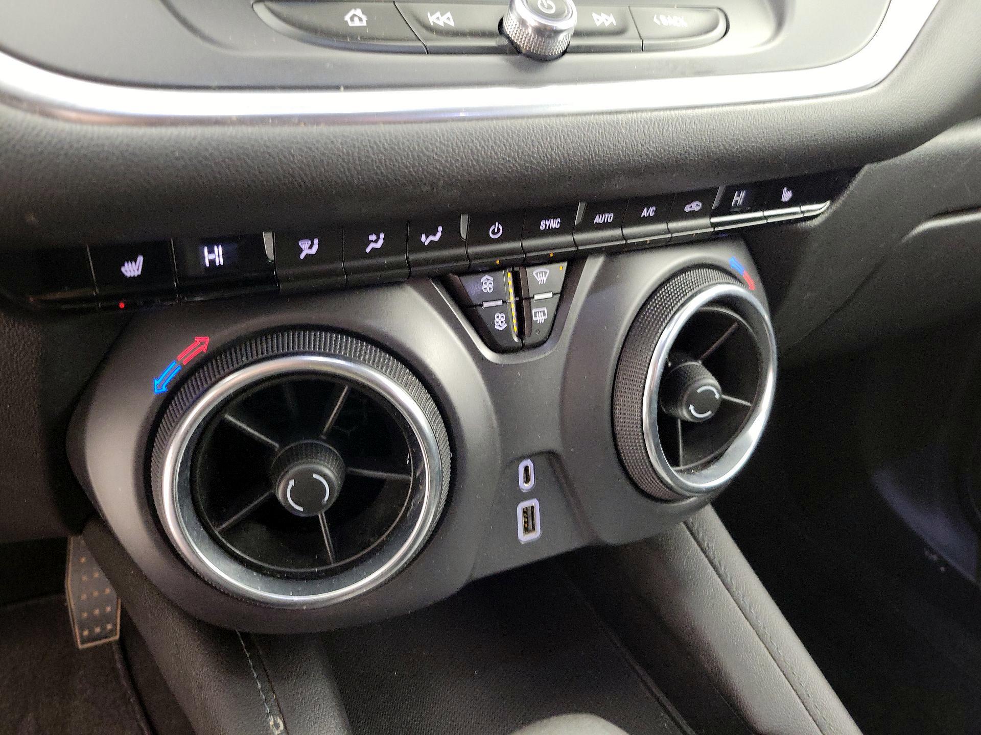 Thumbnail: 2021 Chevrolet Blazer - 16