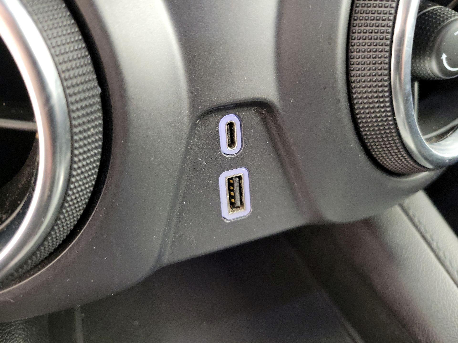 Thumbnail: 2021 Chevrolet Blazer - 18