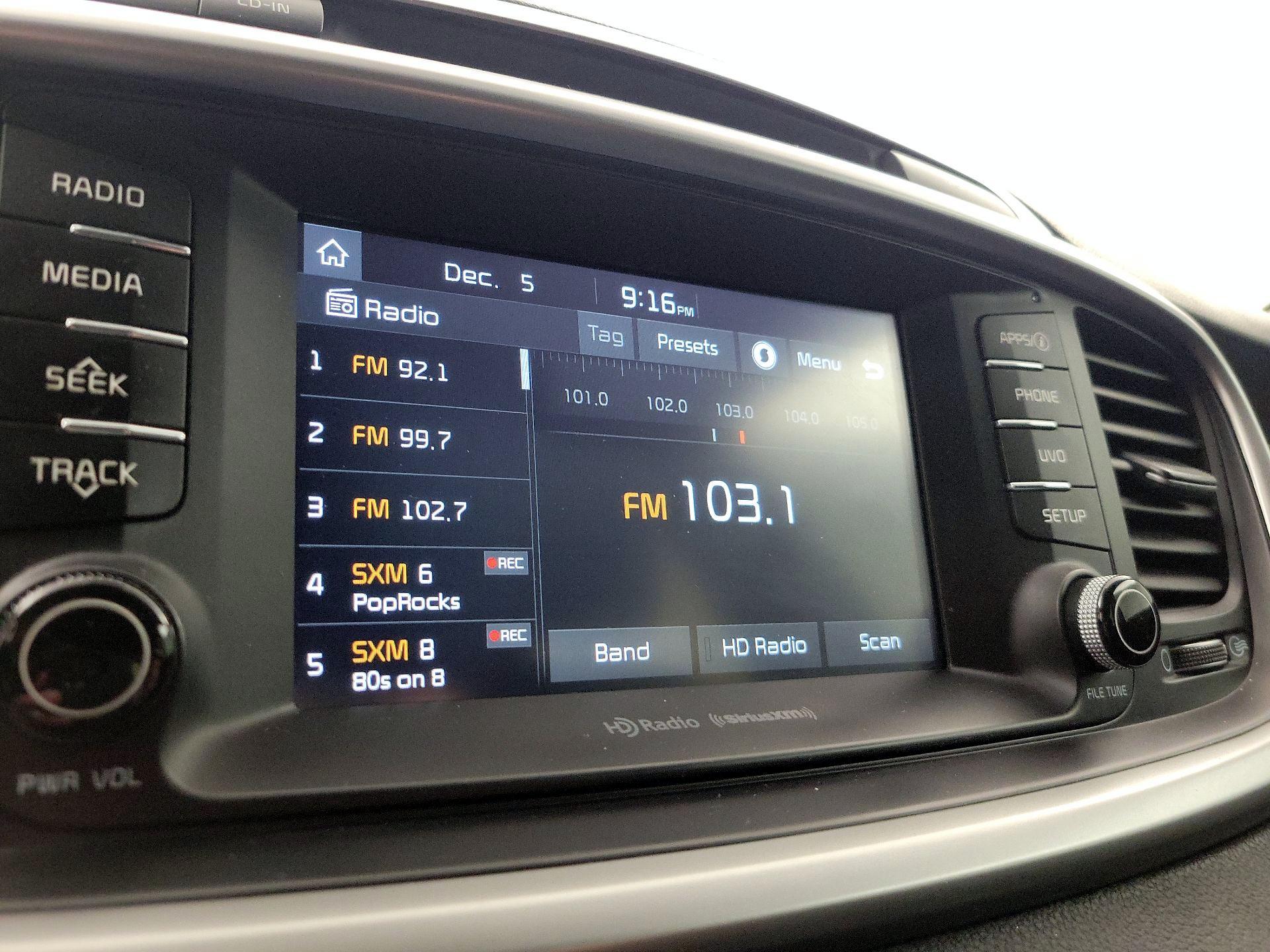 Thumbnail: 2017 Kia Sorento - 15