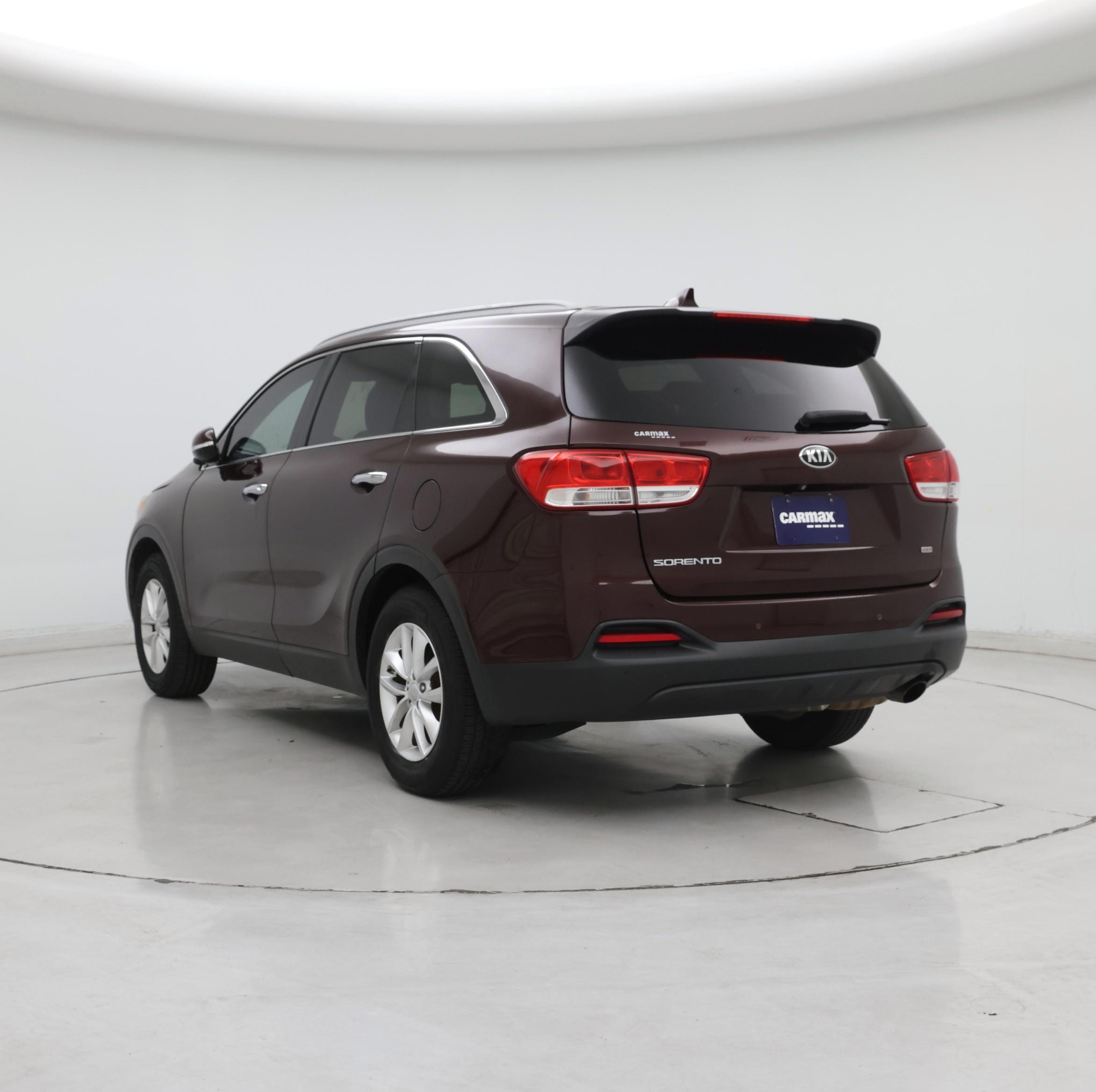 Thumbnail: 2017 Kia Sorento - 2