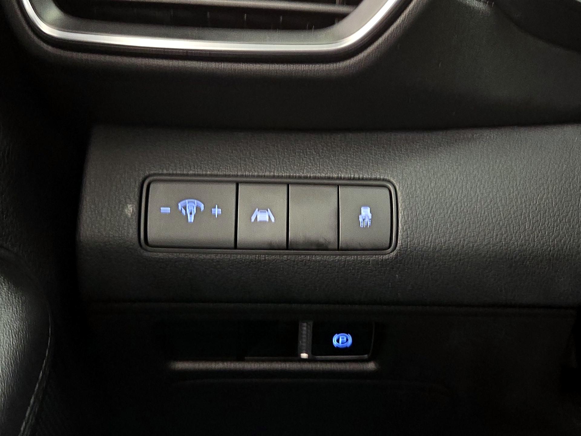 Thumbnail: 2022 Hyundai Santa Fe - 13