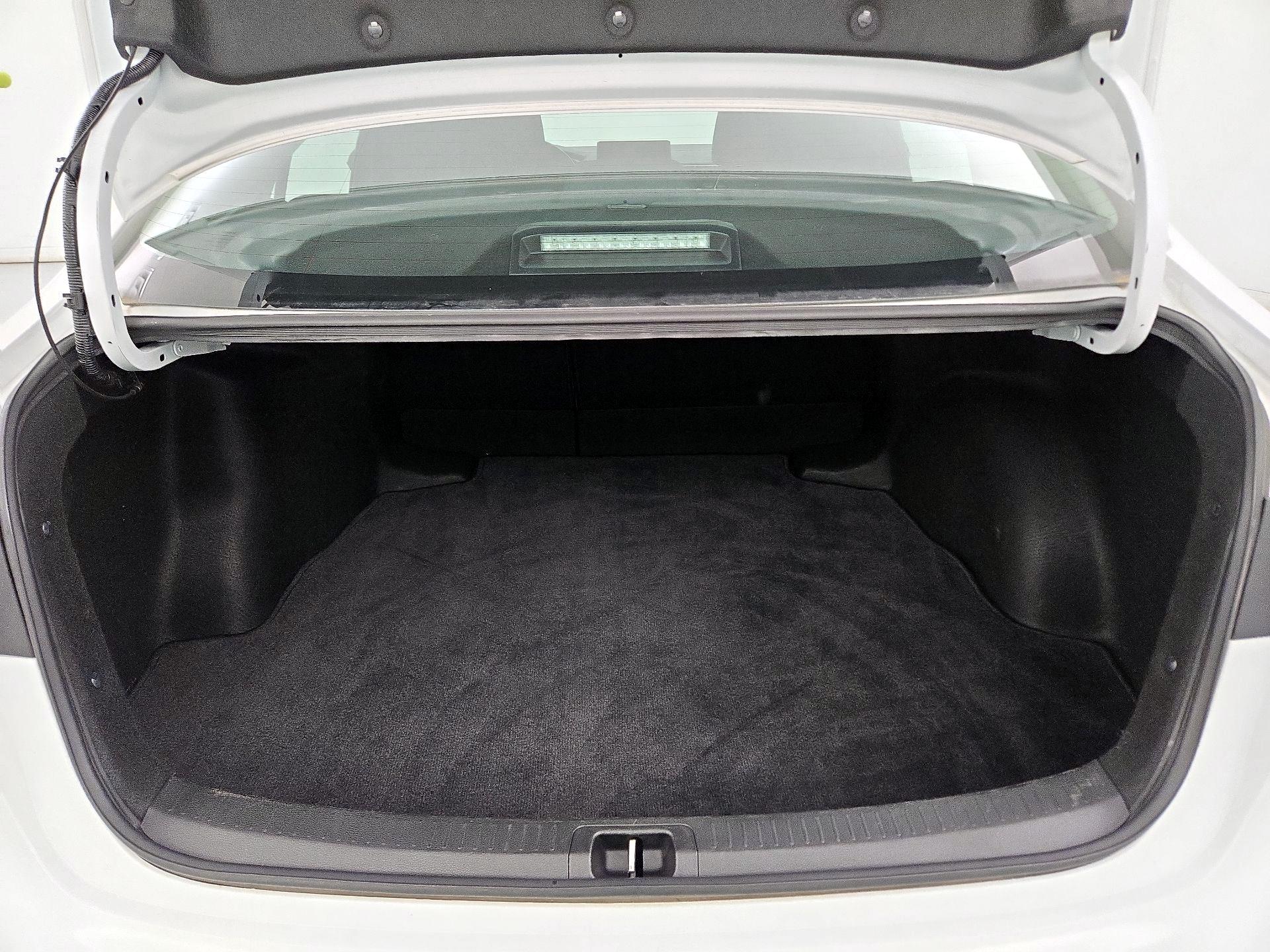 Thumbnail: 2024 Toyota Corolla - 20