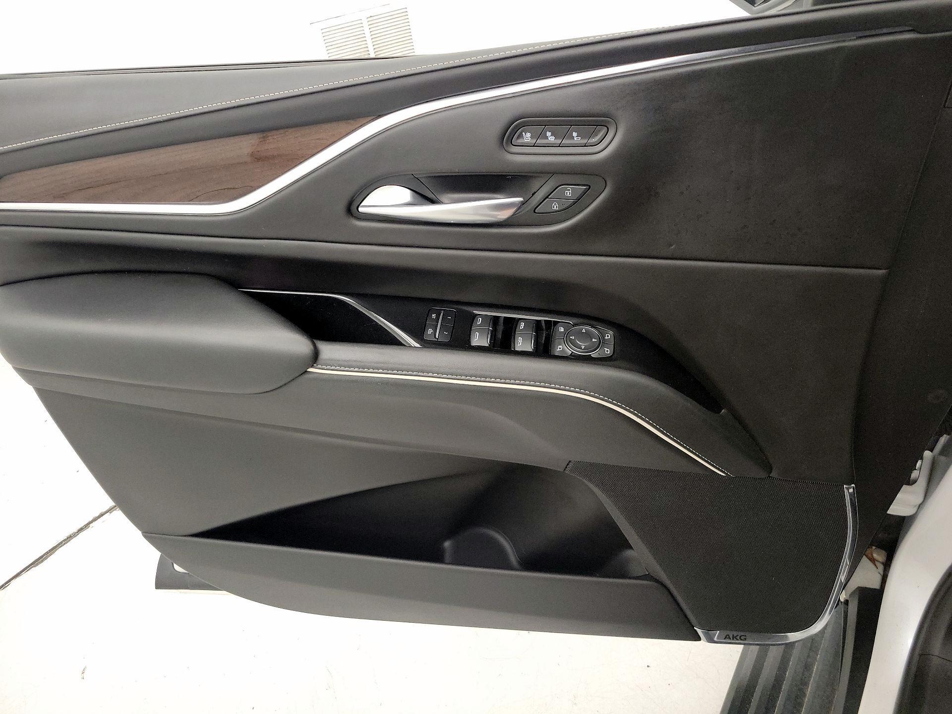 Thumbnail: 2023 Cadillac Escalade - 12